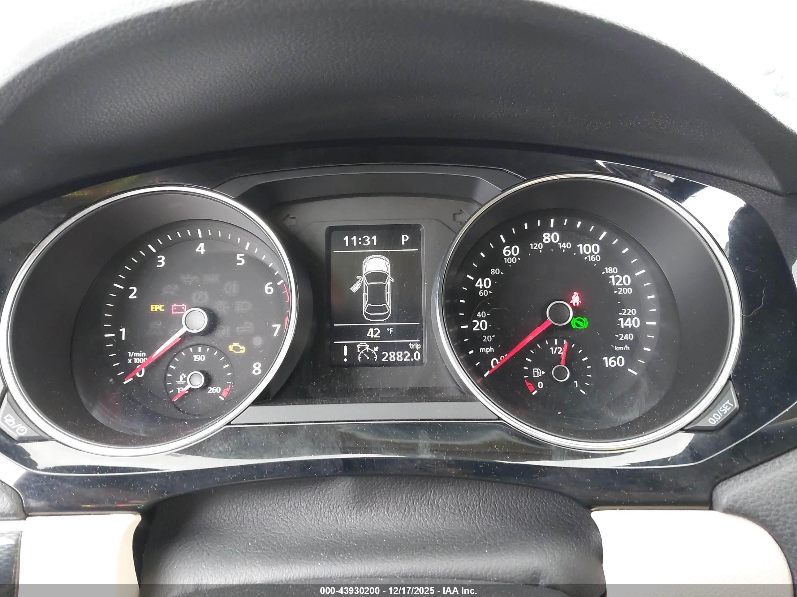 VOLKSWAGEN JETTA image 7