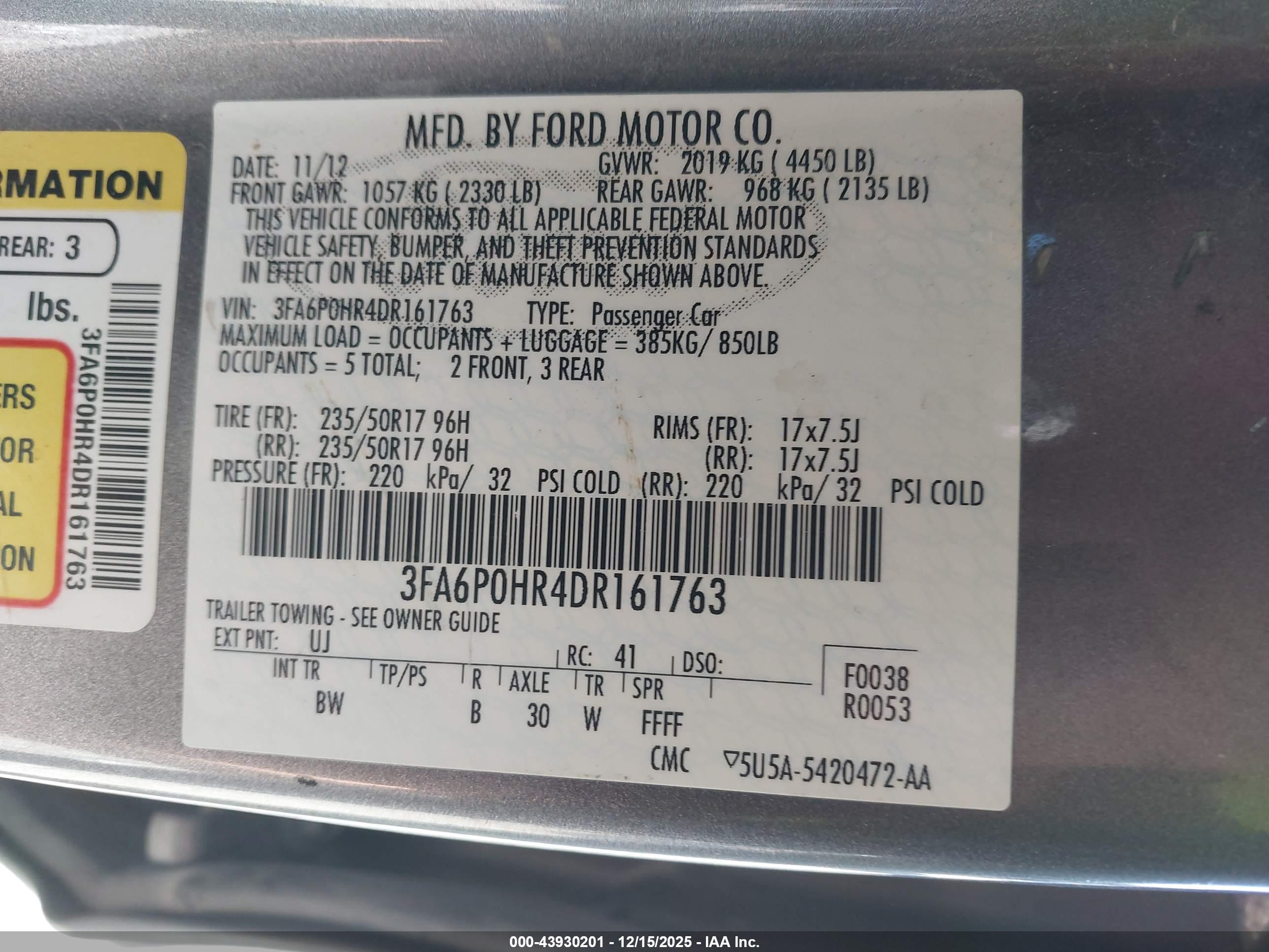 FORD FUSION image 9