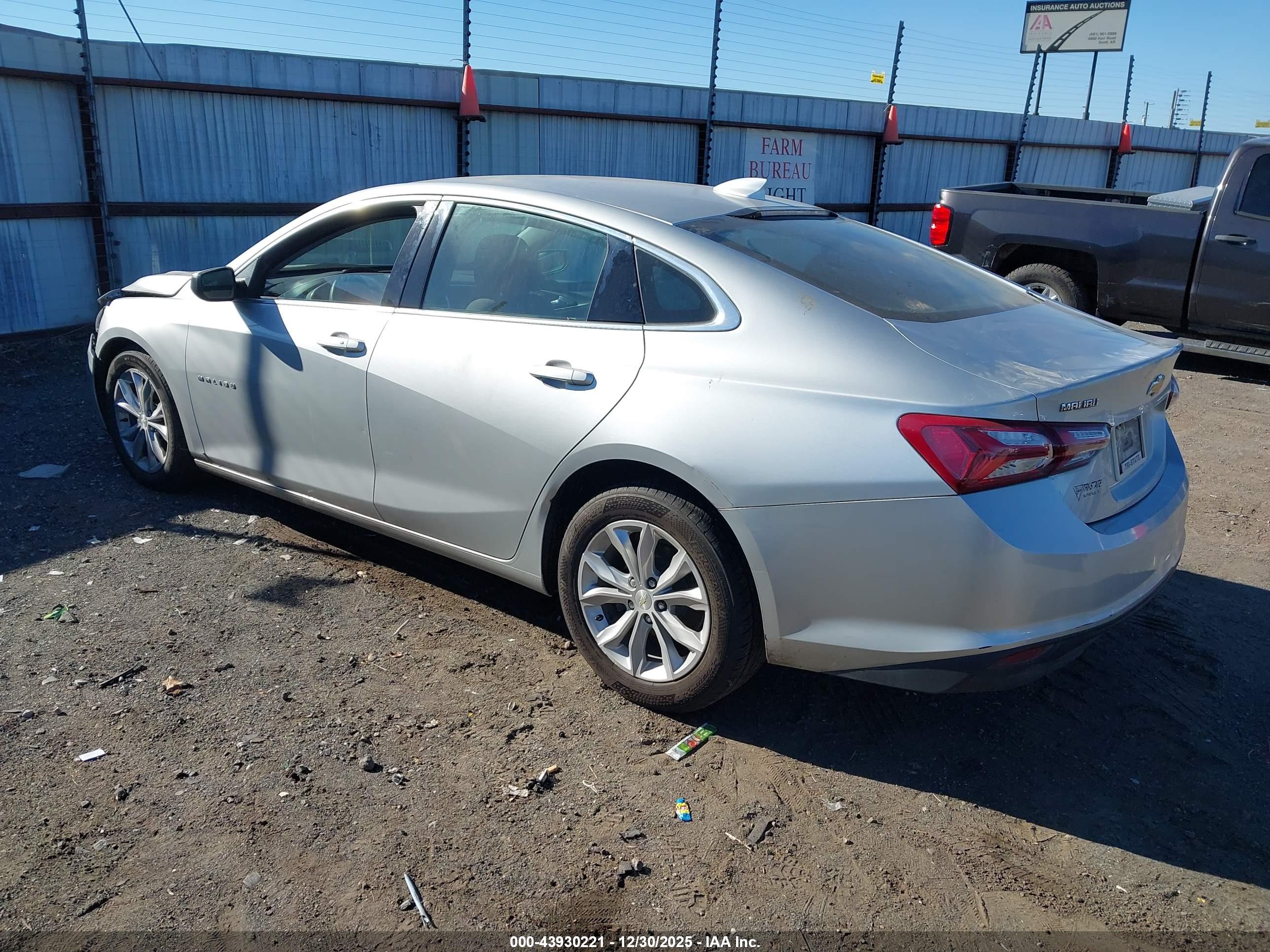 CHEVROLET MALIBU image 3