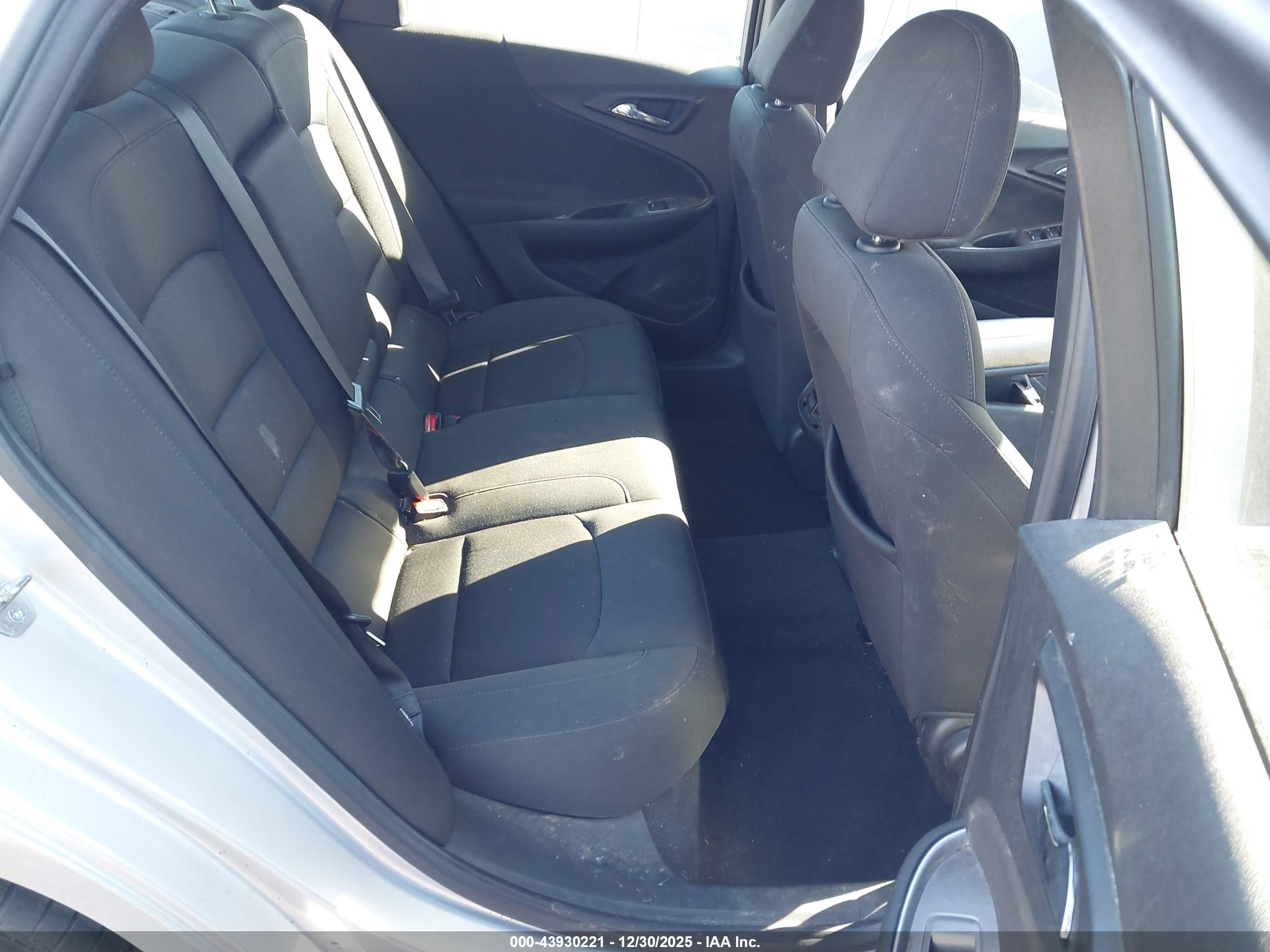 CHEVROLET MALIBU image 8