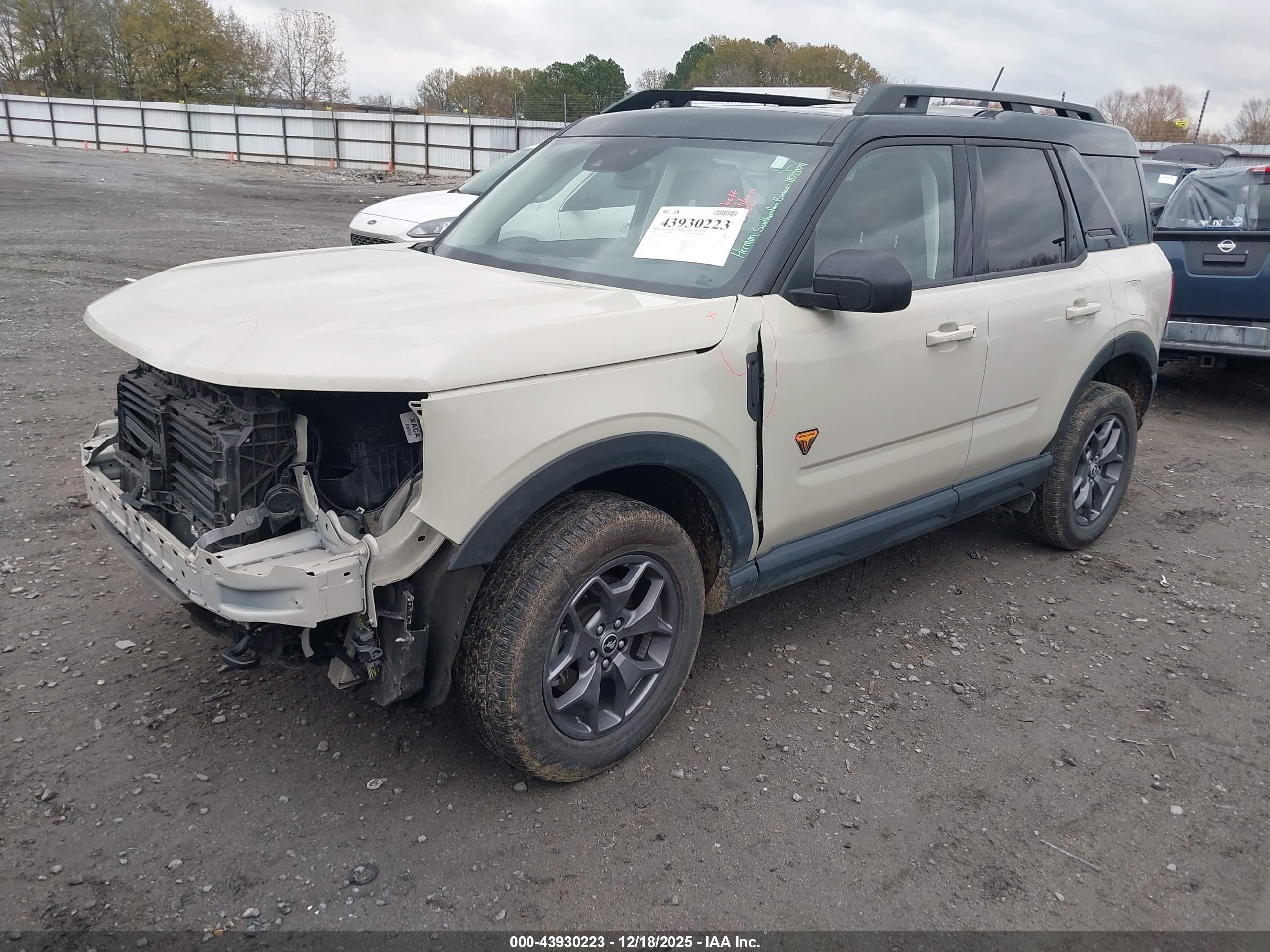FORD BRONCO image 2