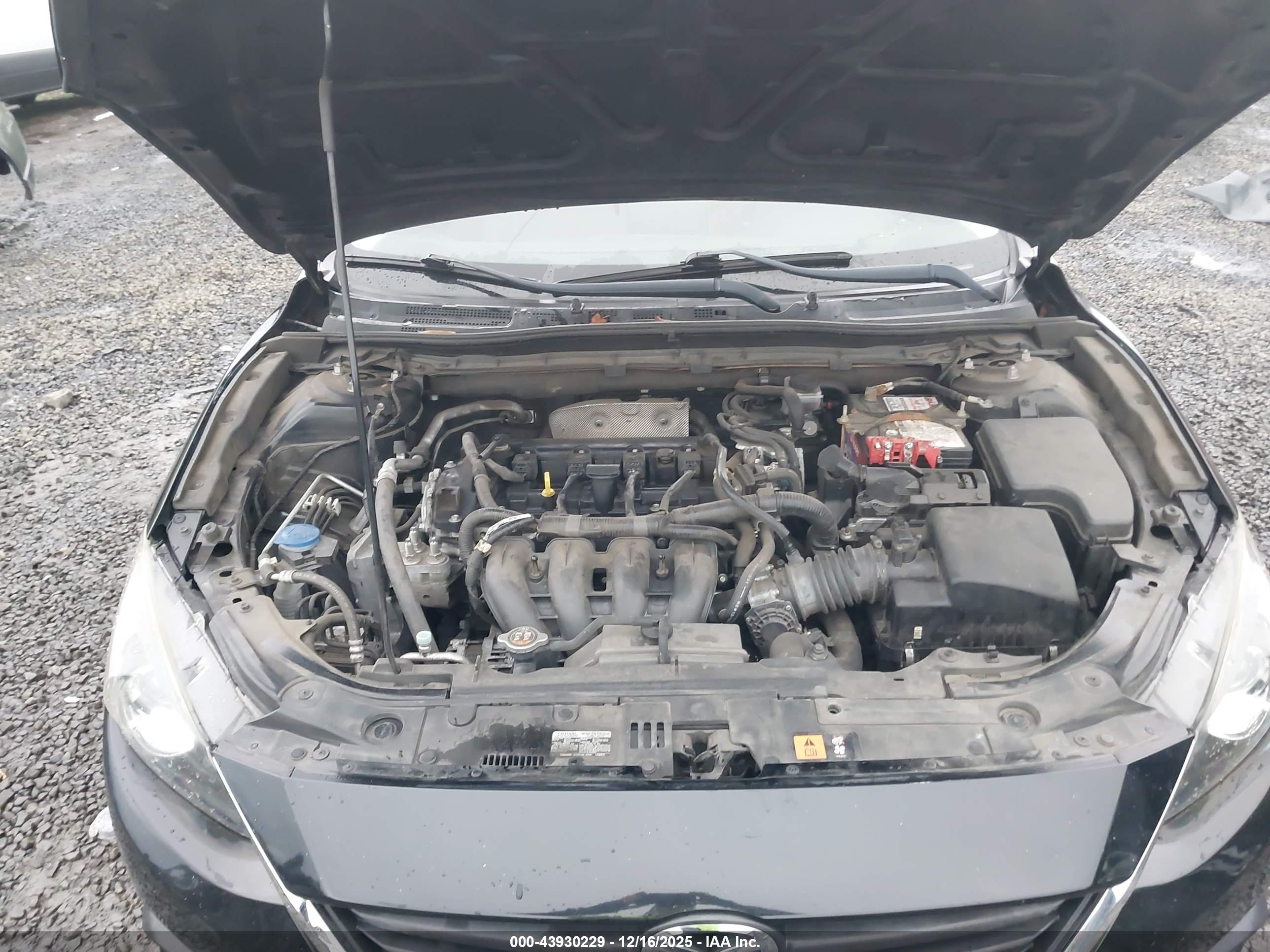 MAZDA MAZDA3 image 10