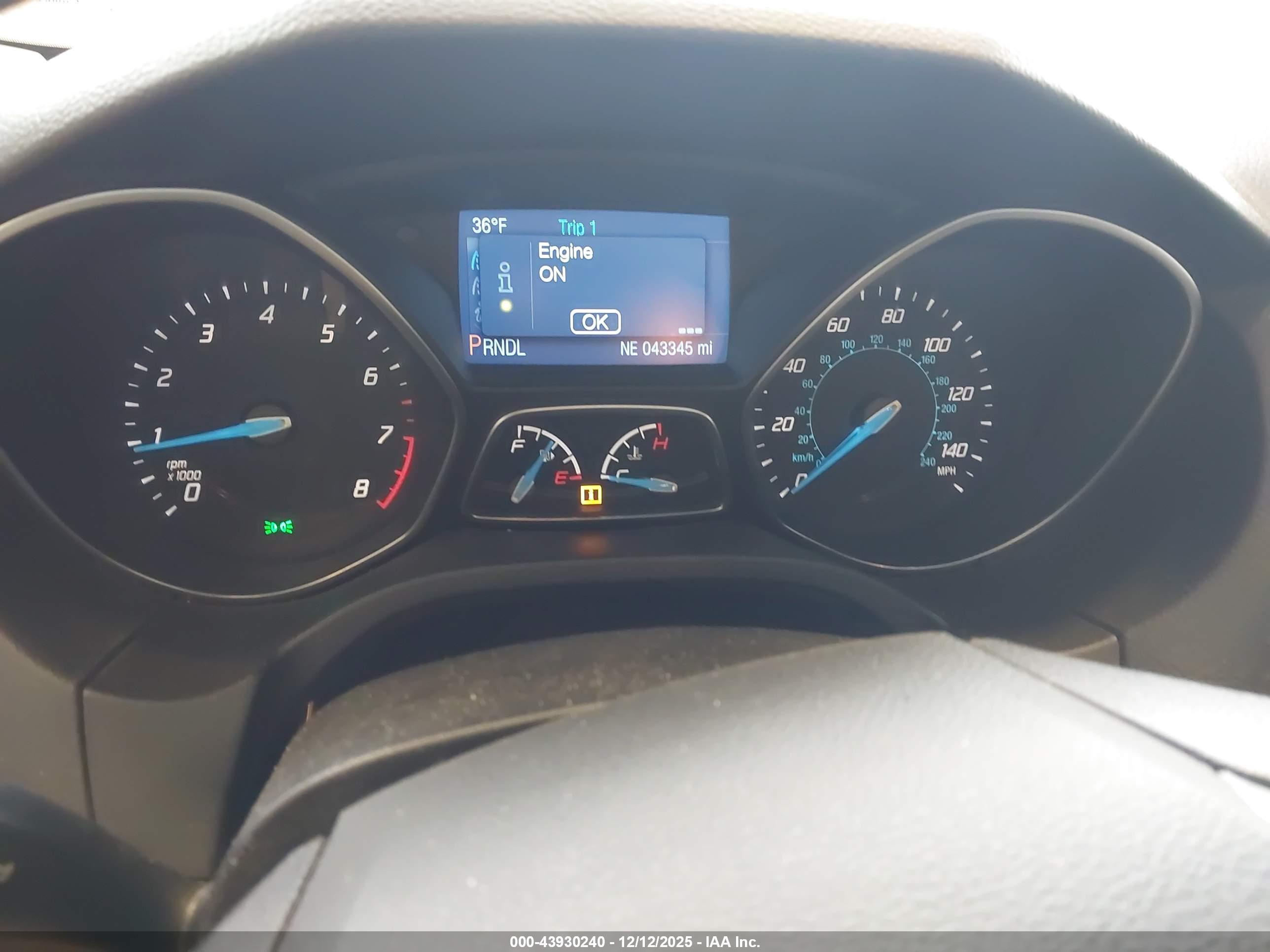 FORD FOCUS image 7