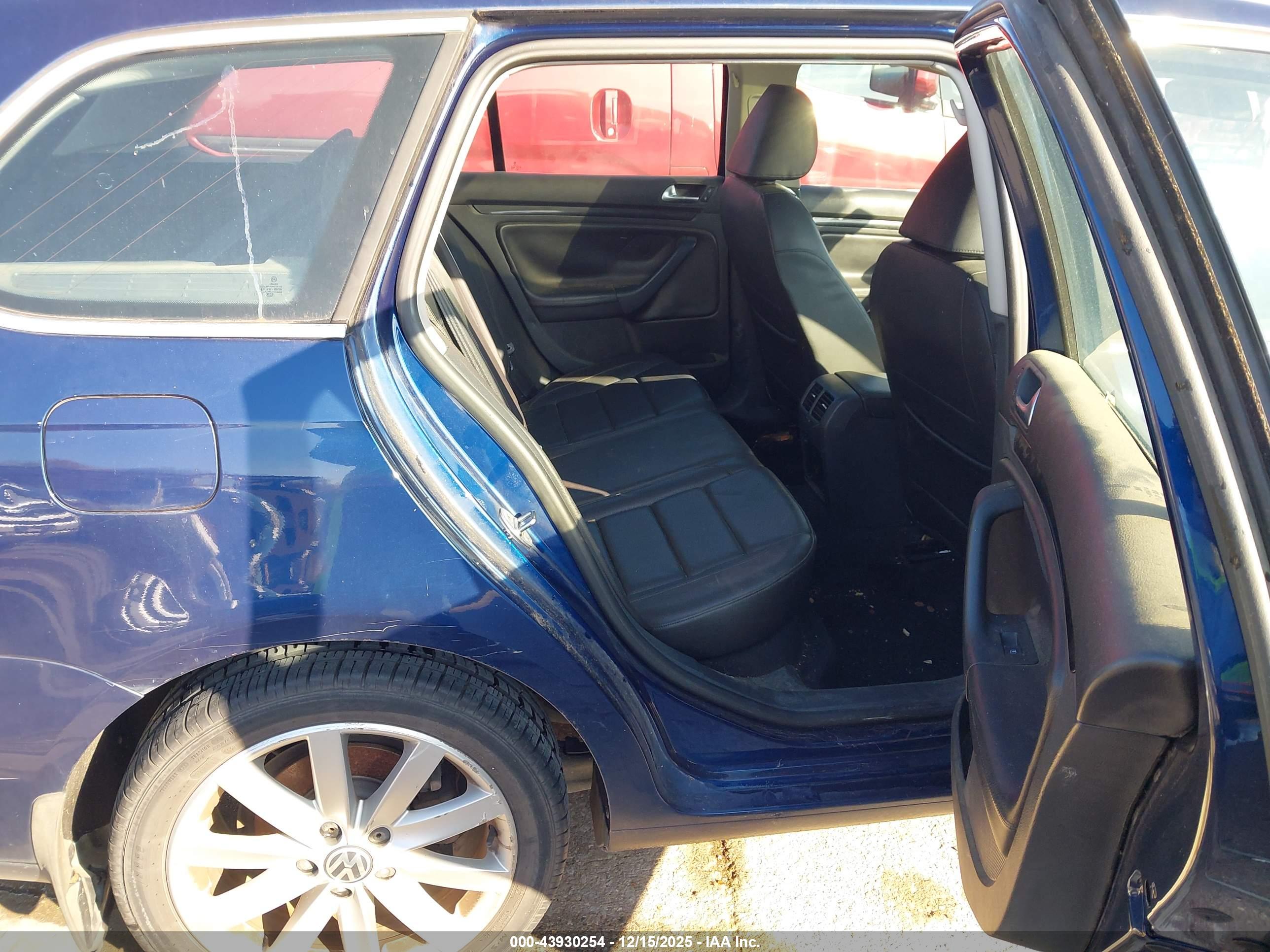 VOLKSWAGEN JETTA image 8
