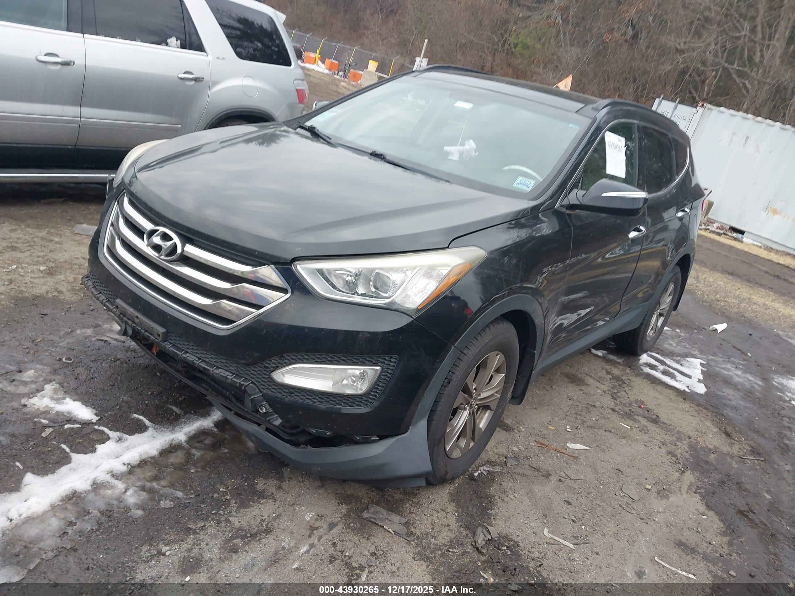 HYUNDAI SANTA image 2