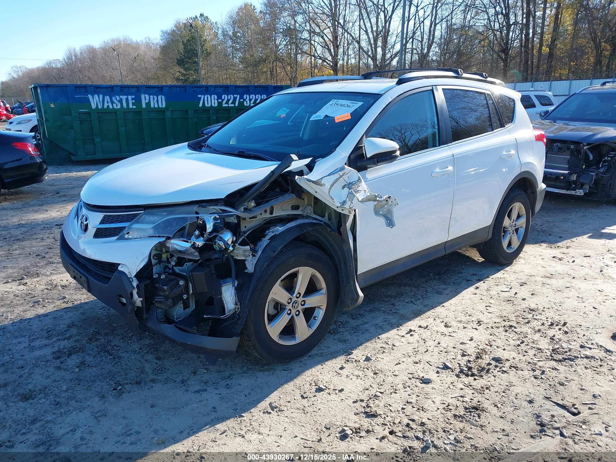 TOYOTA RAV4 image 2
