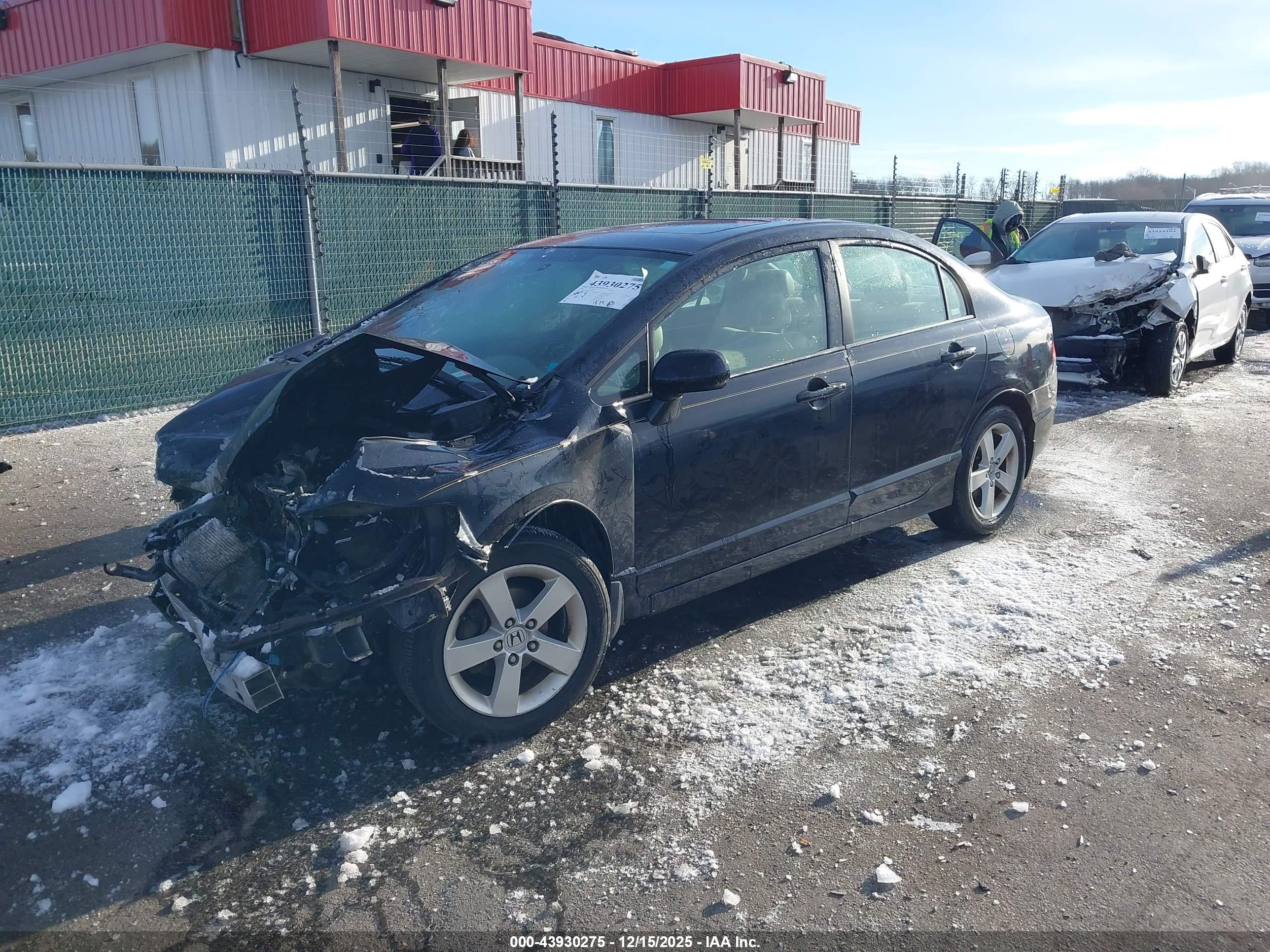 HONDA CIVIC image 2