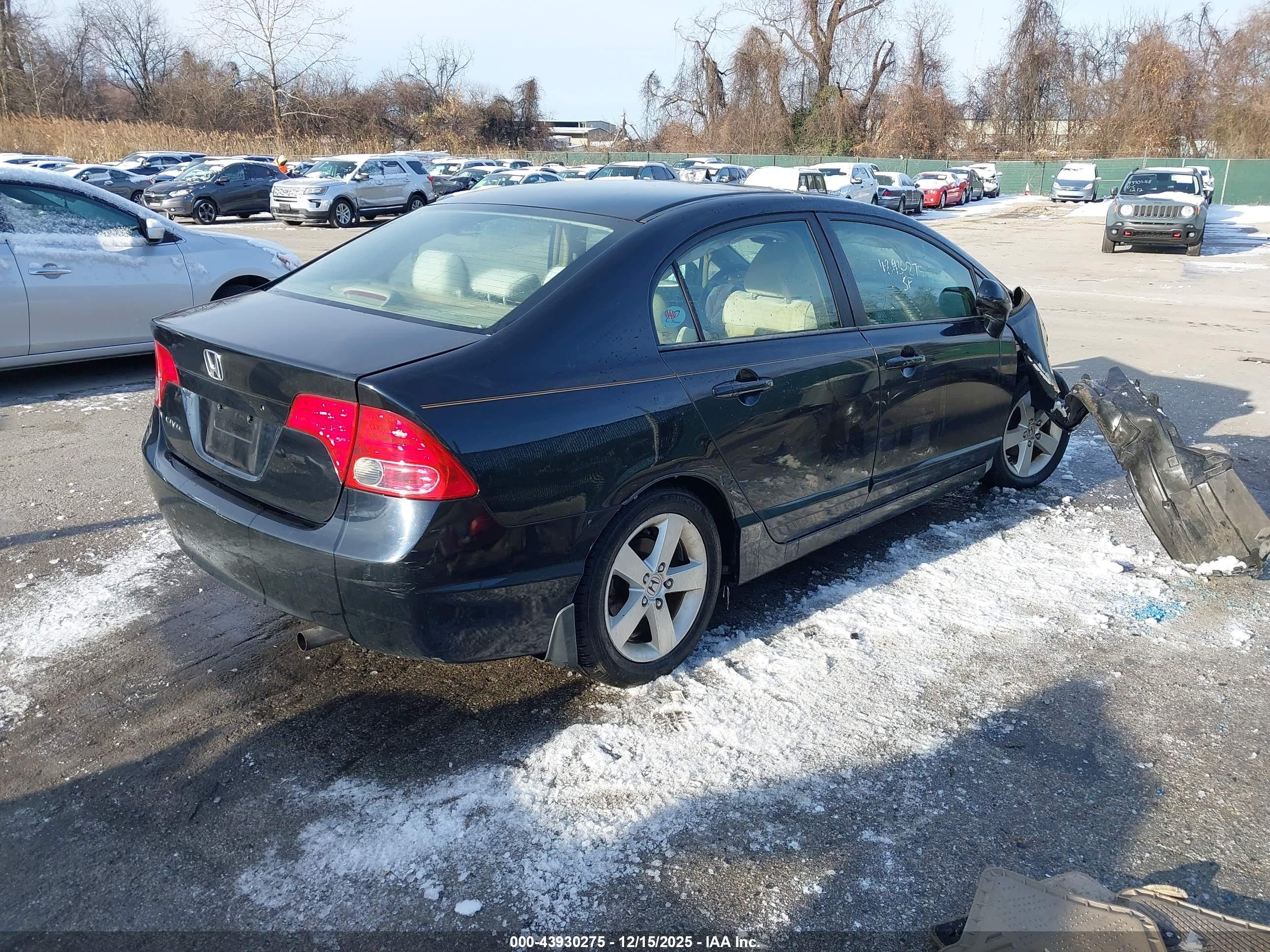 HONDA CIVIC image 4