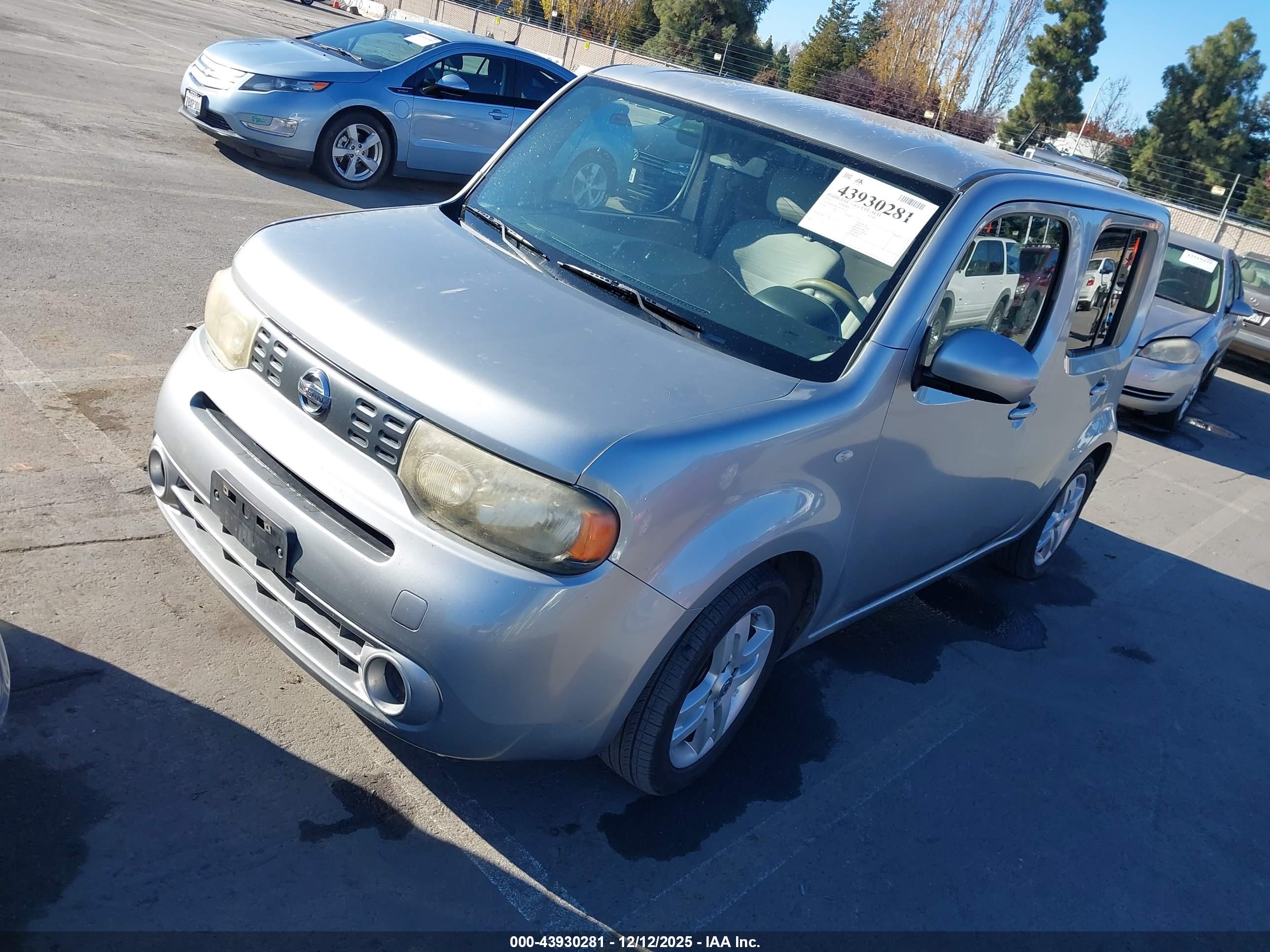 NISSAN CUBE image 2