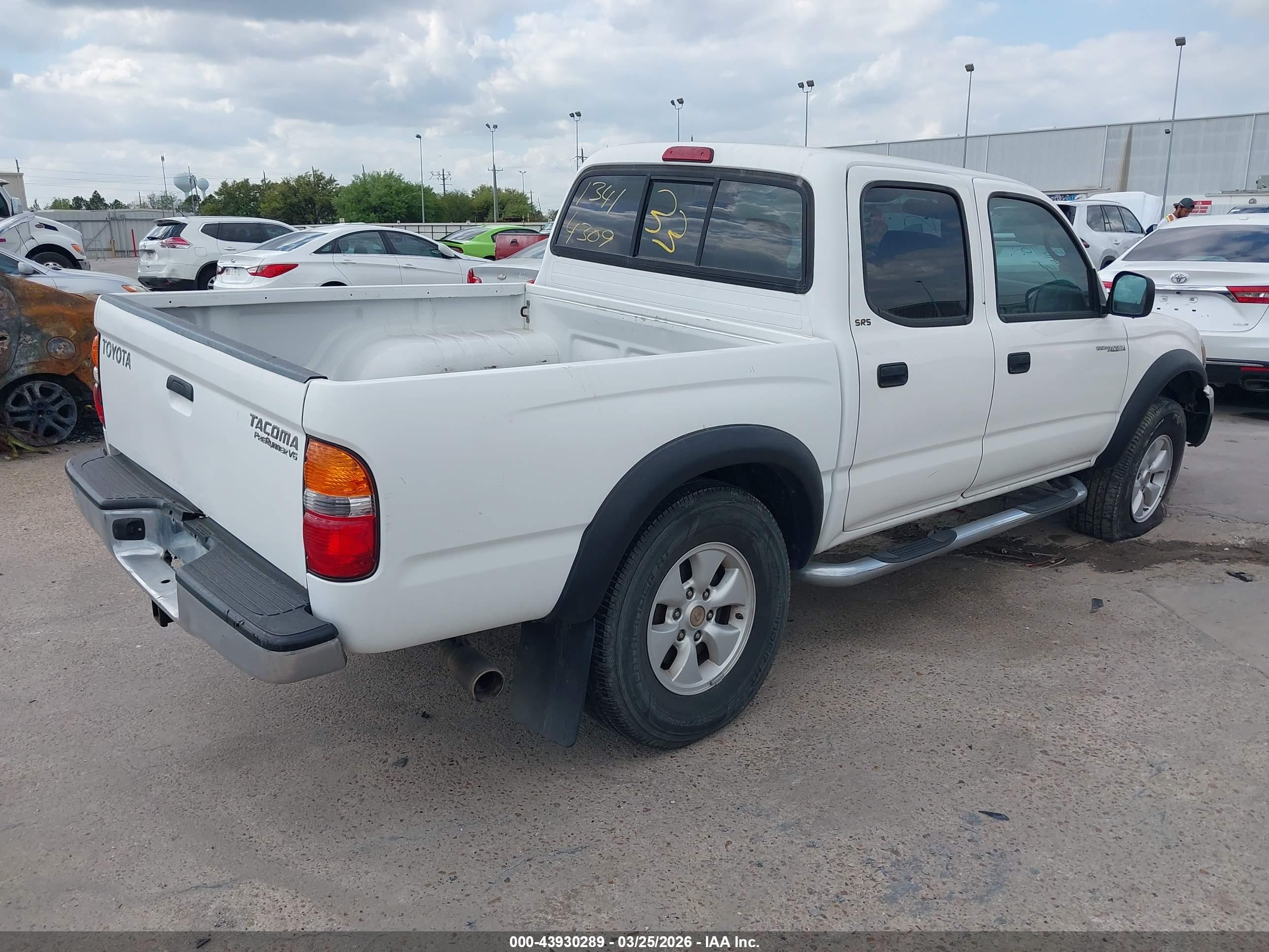 TOYOTA TACOMA image 4
