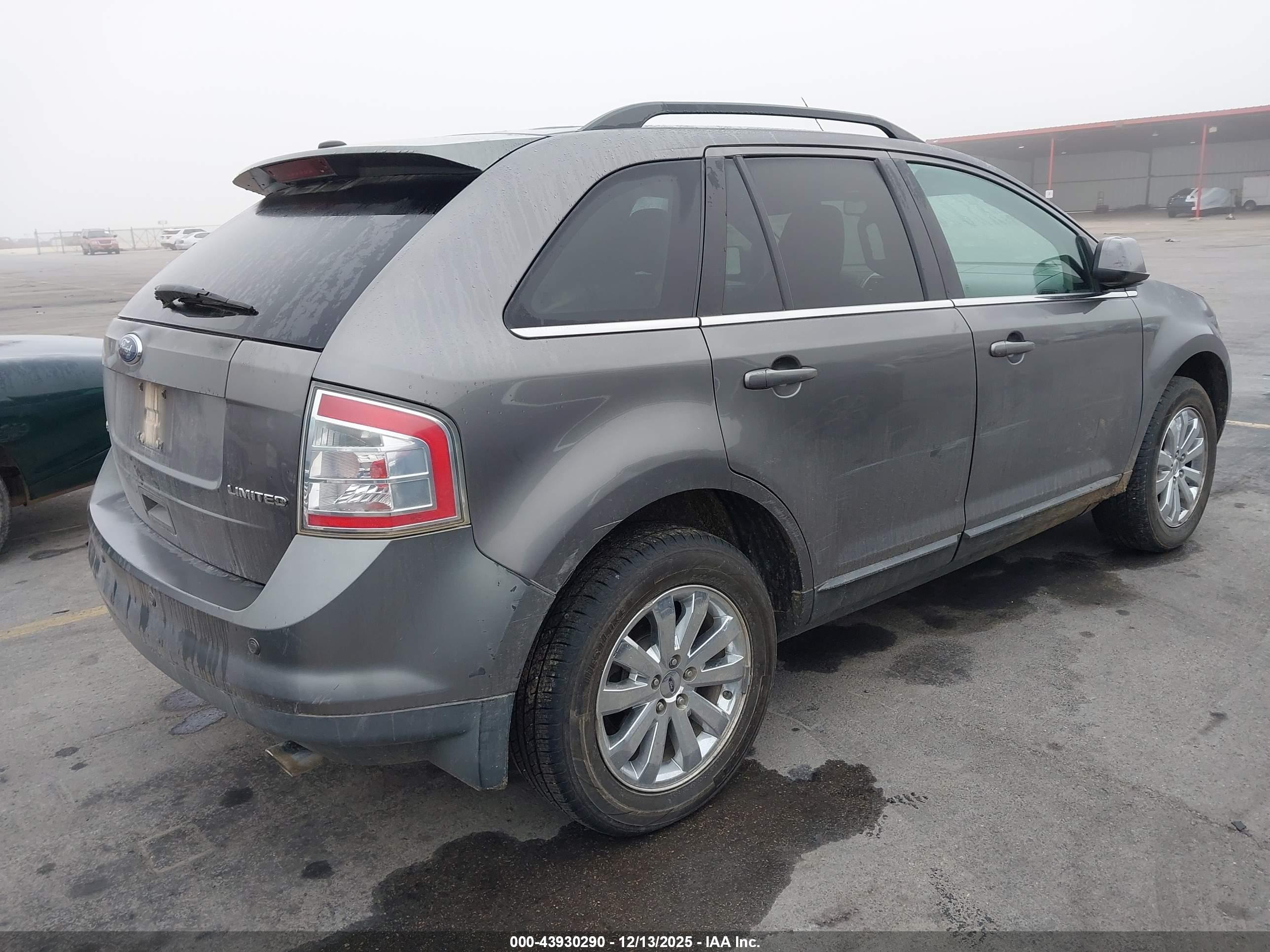 FORD EDGE image 4