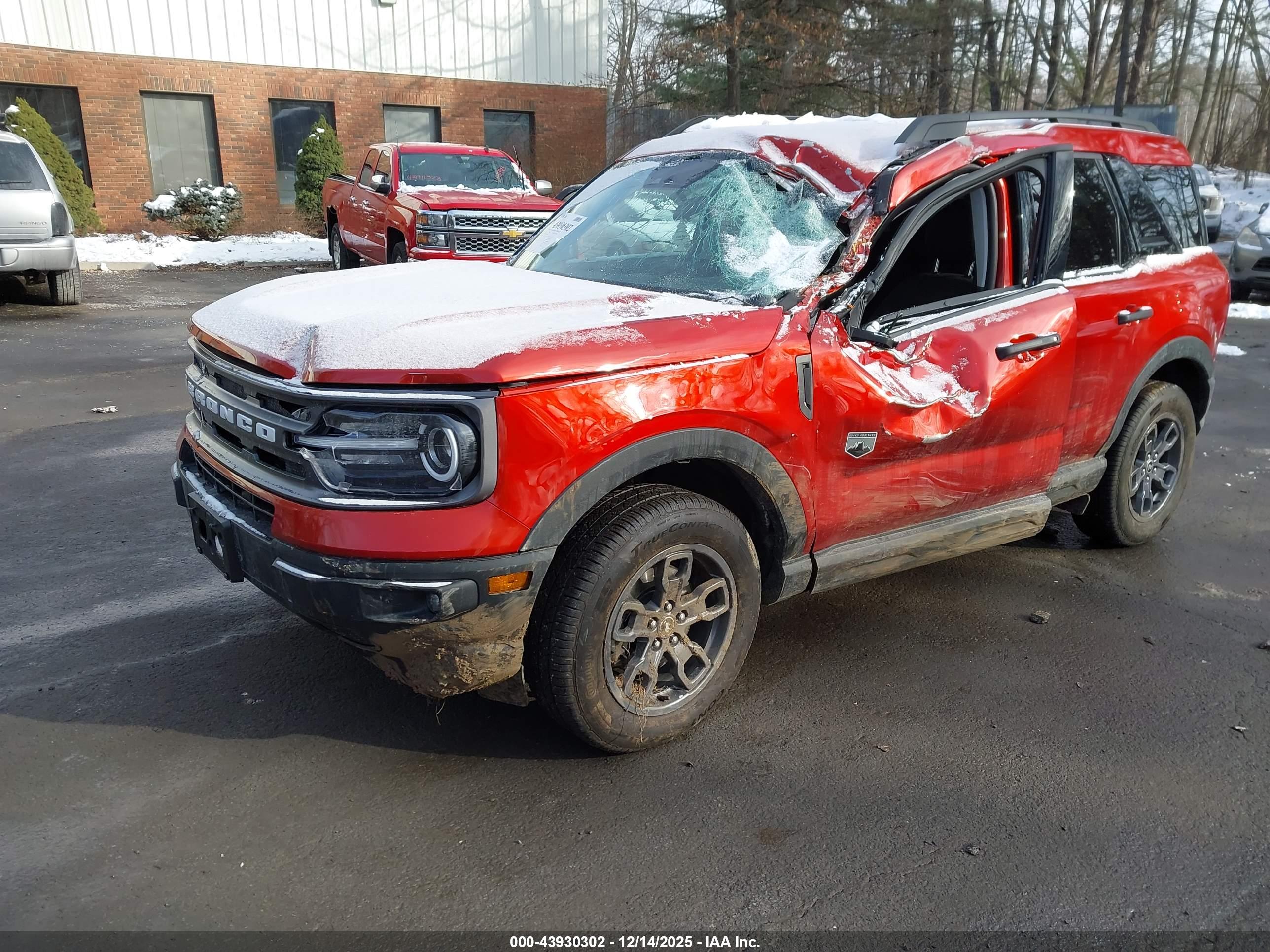 FORD BRONCO image 2
