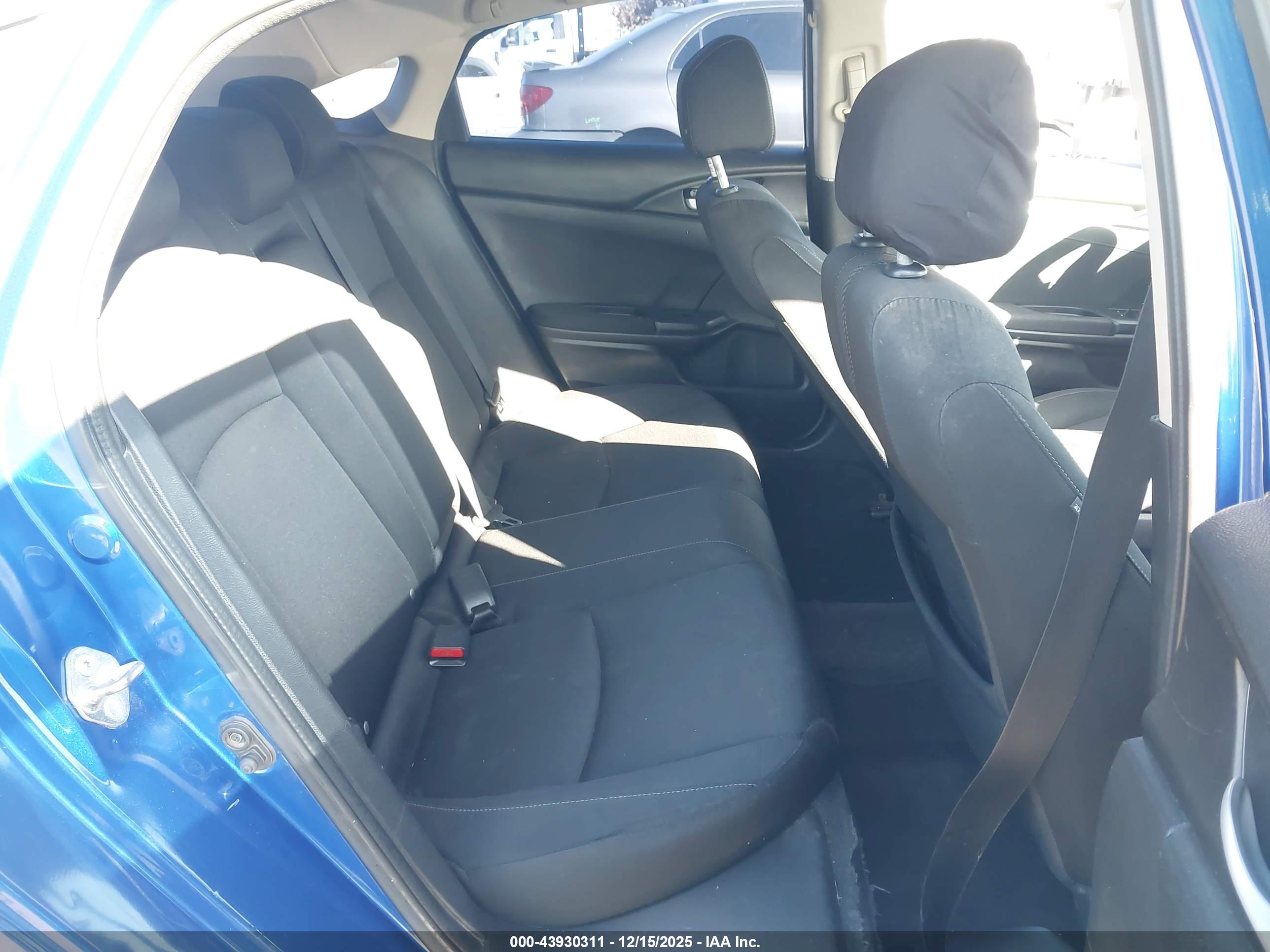 HONDA CIVIC image 8