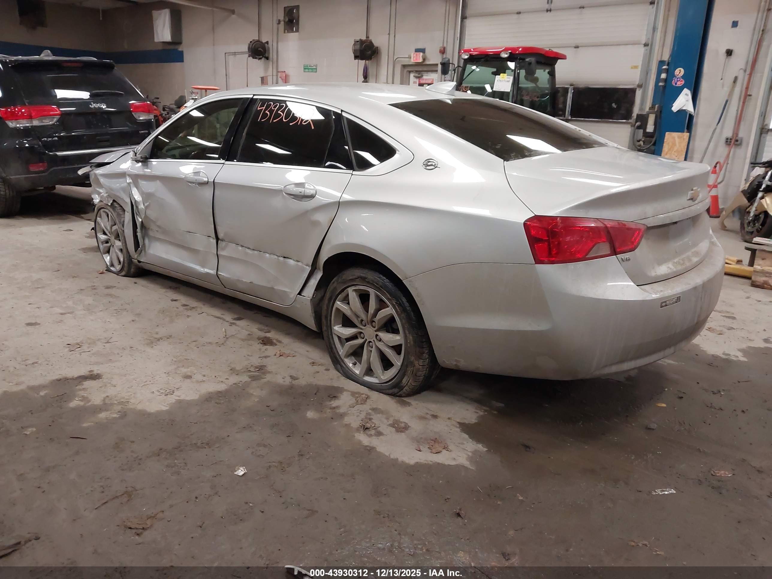 CHEVROLET IMPALA image 3