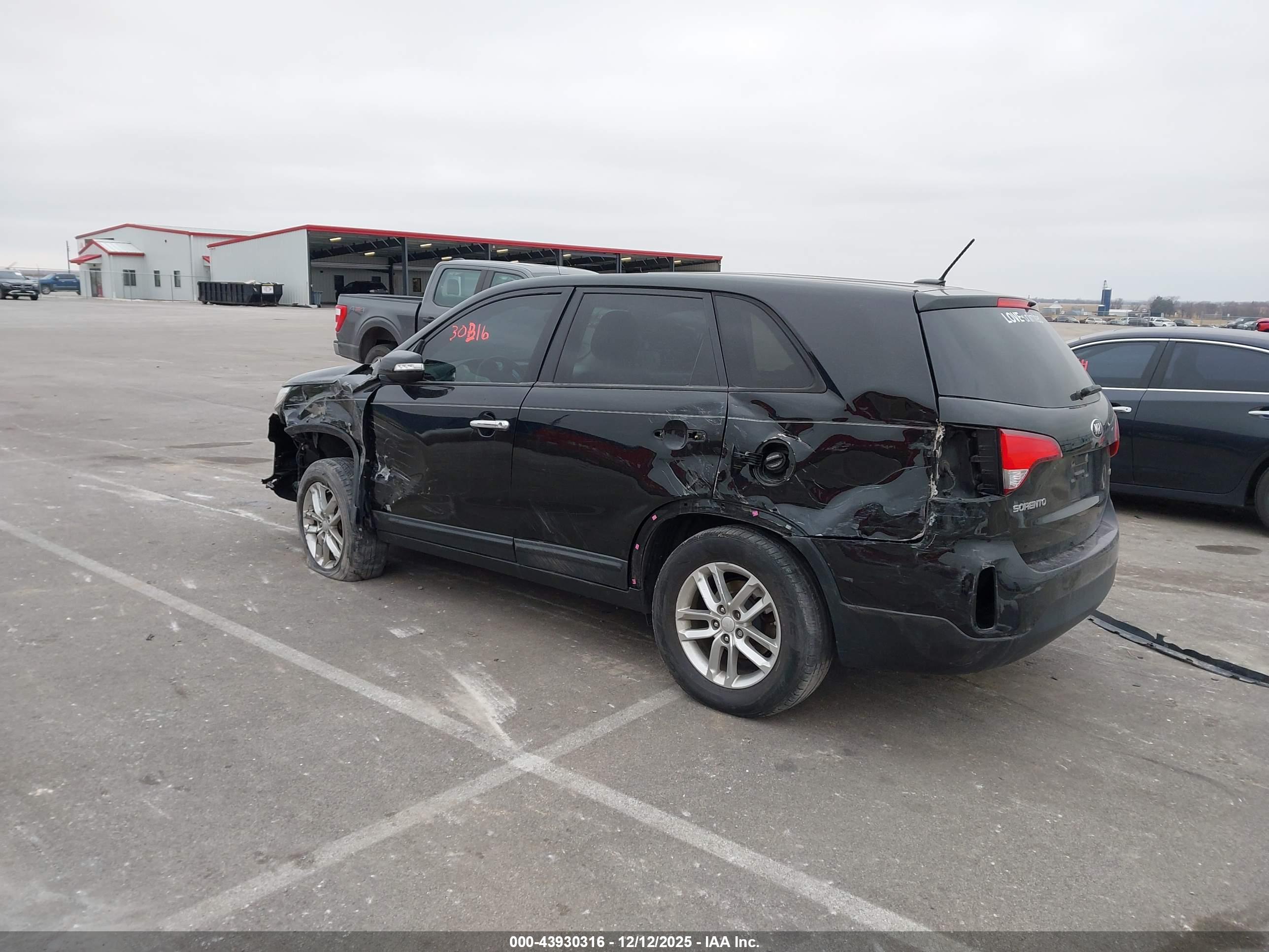 KIA SORENTO image 3