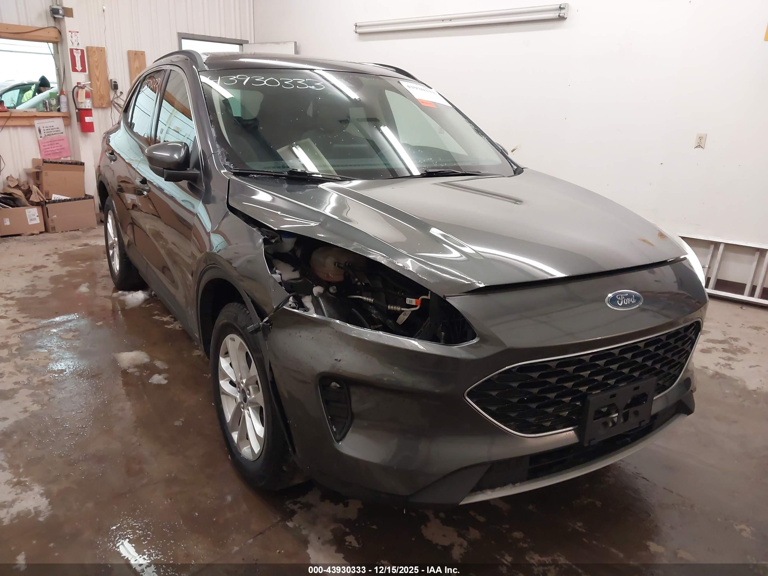 FORD ESCAPE image 6