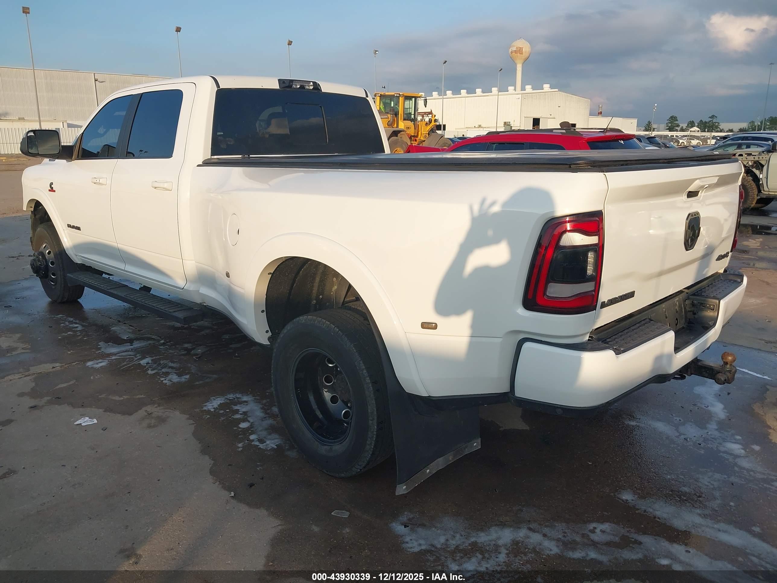 RAM 3500 image 3