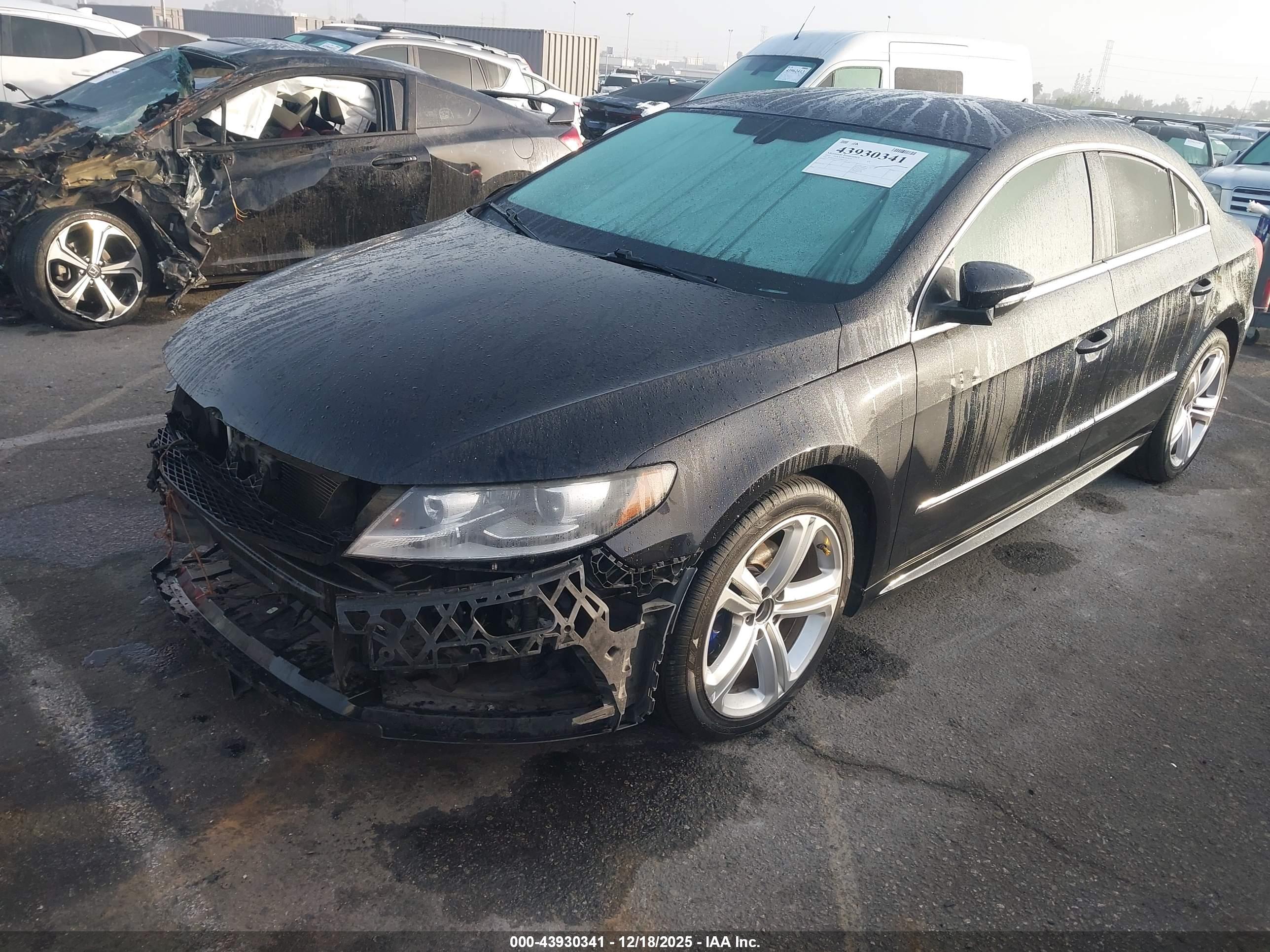 VOLKSWAGEN CC image 2