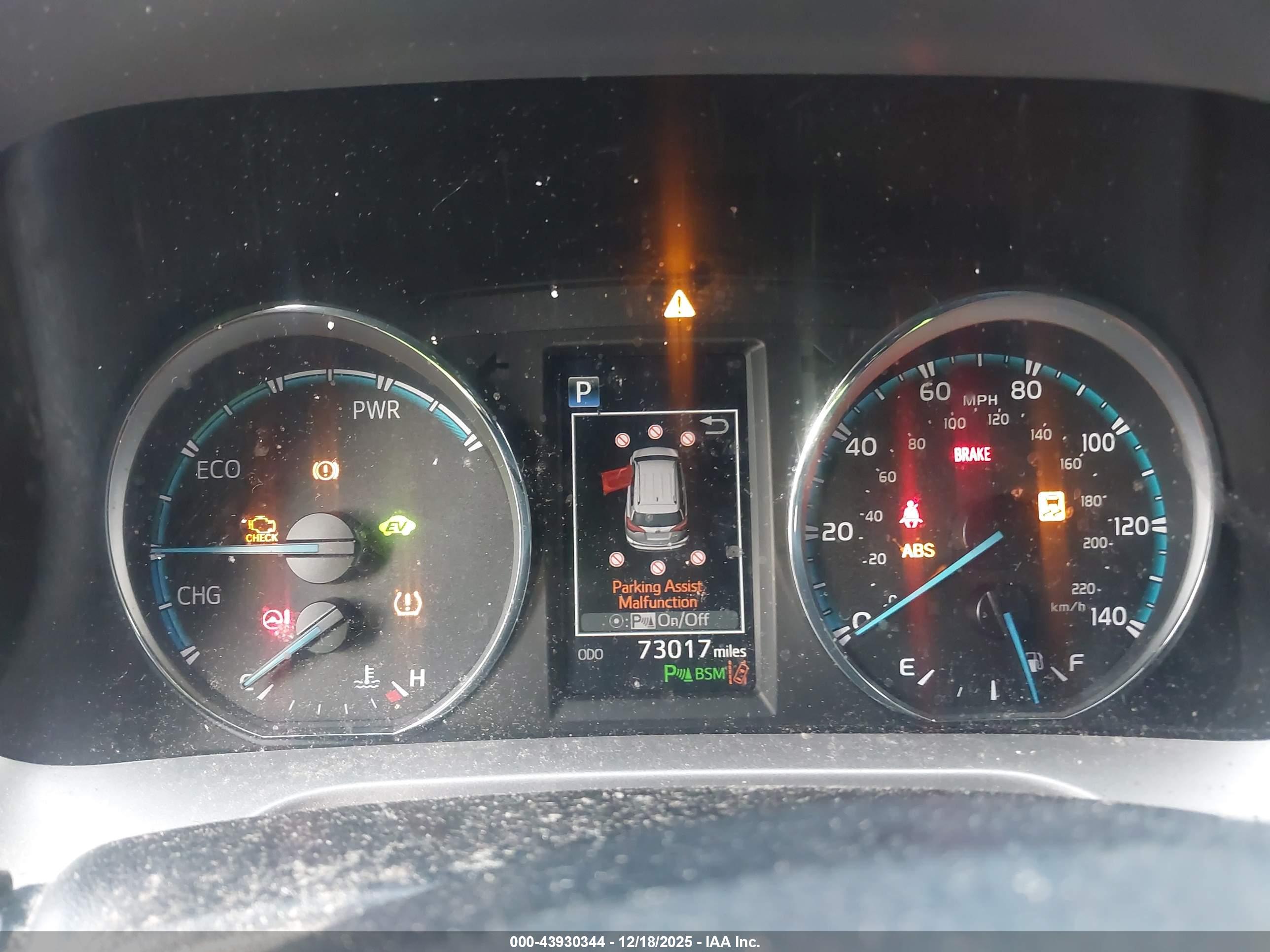 TOYOTA RAV4 image 7