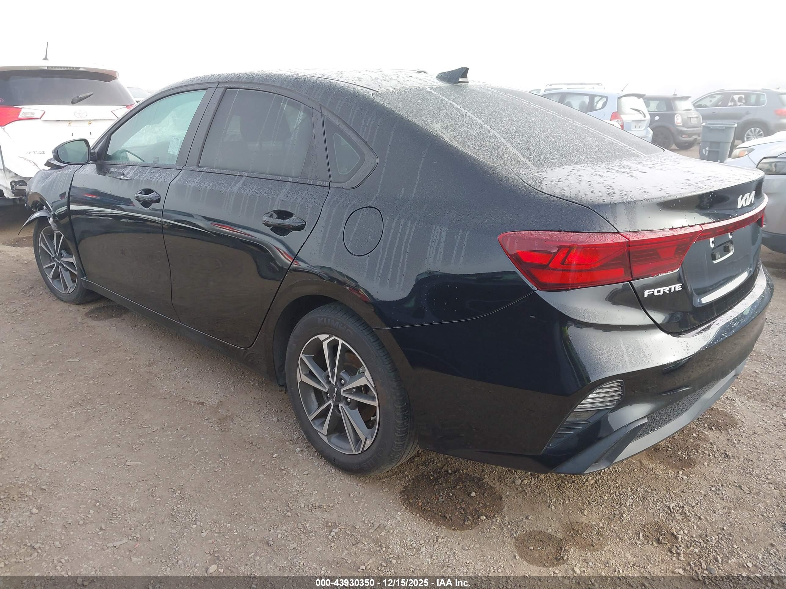 KIA FORTE image 3