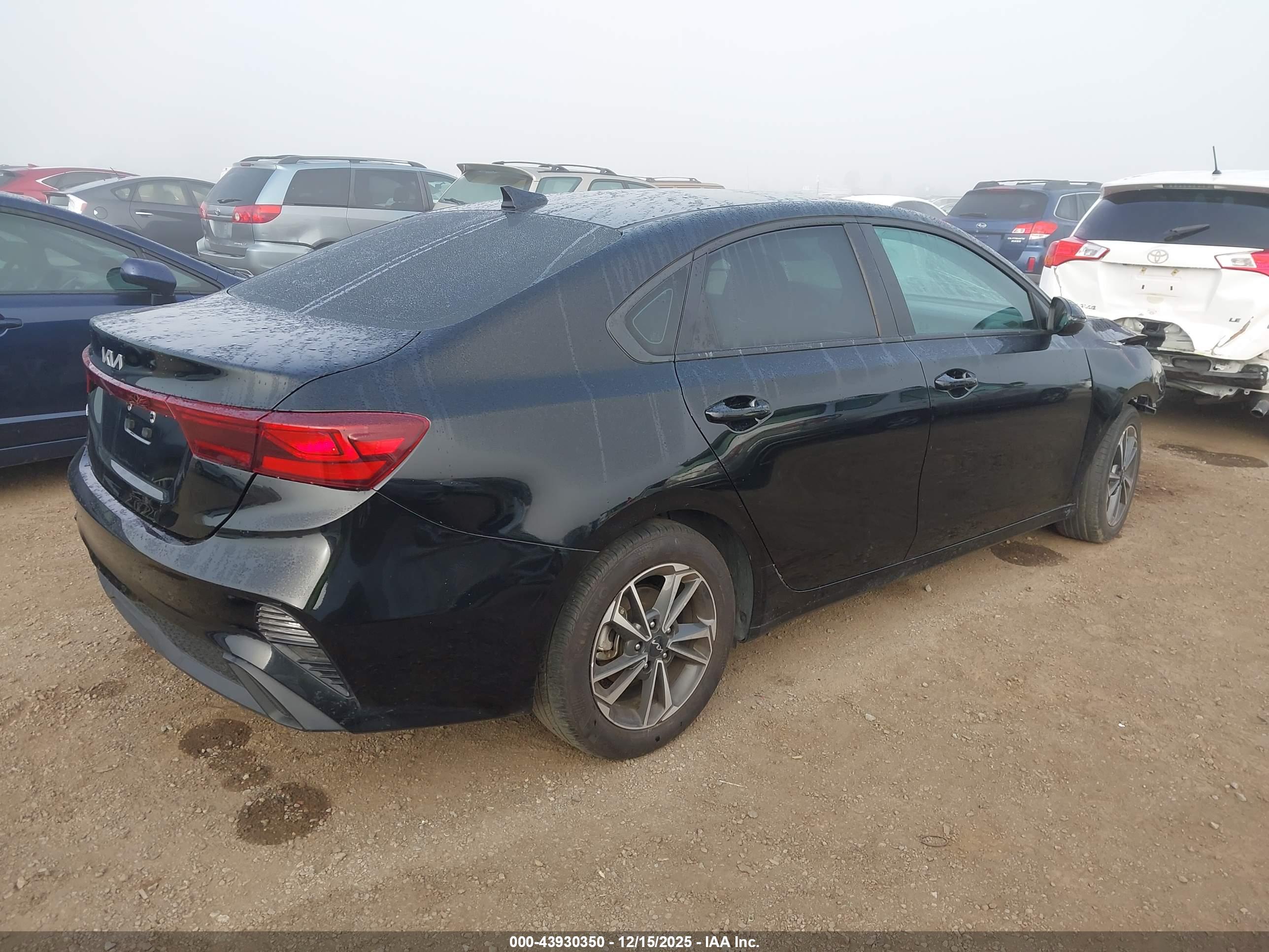 KIA FORTE image 4