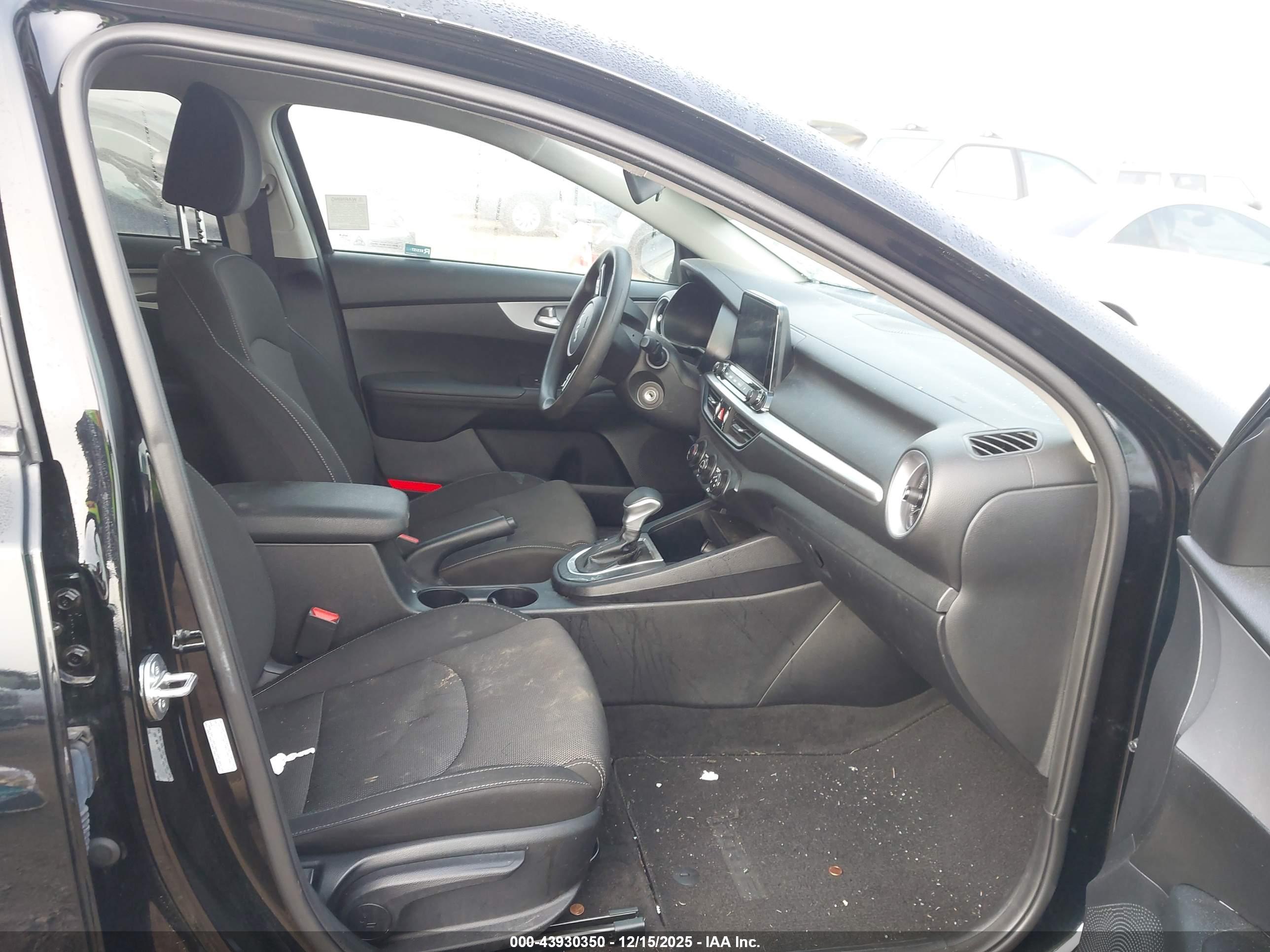 KIA FORTE image 5