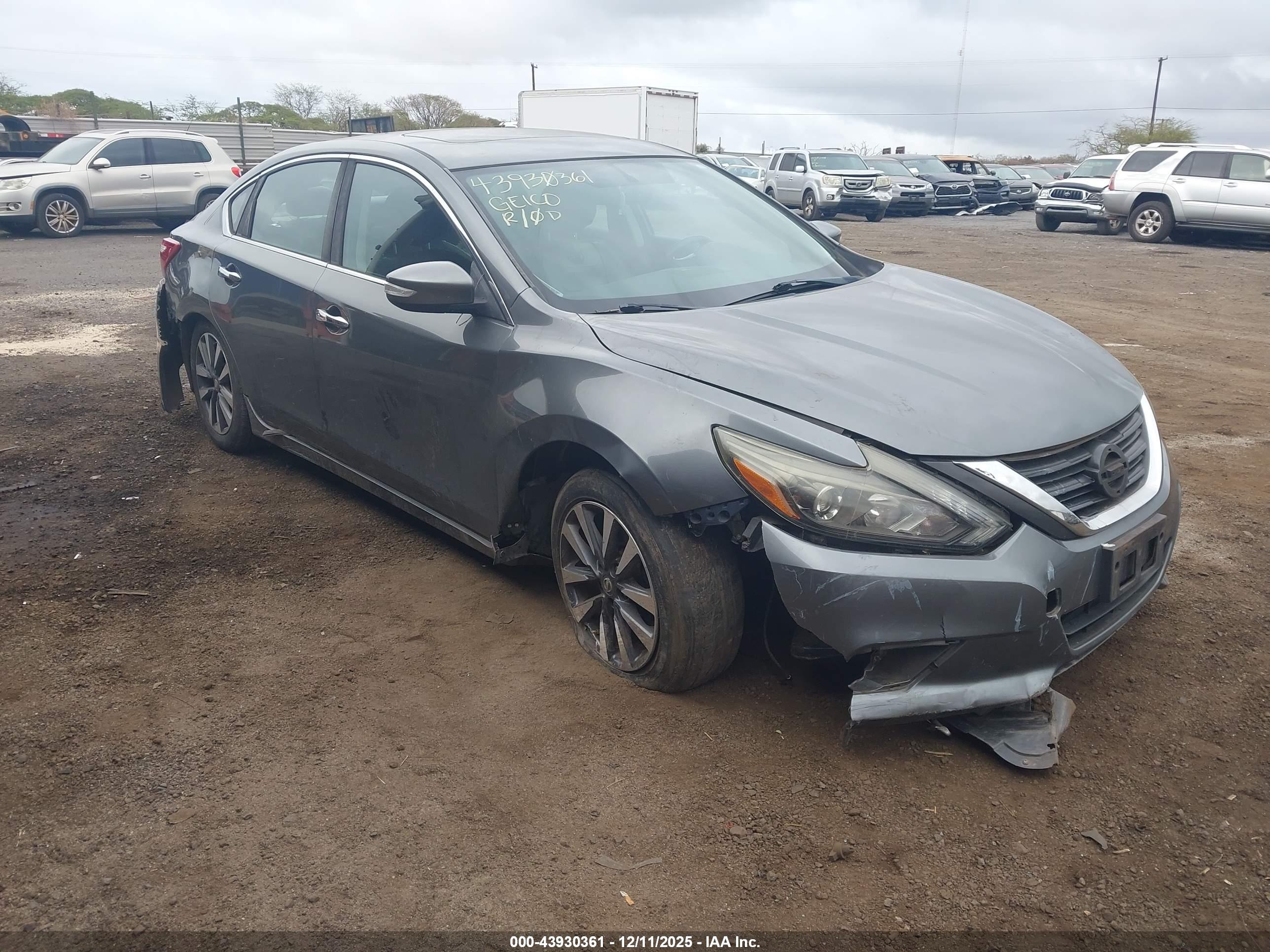NISSAN ALTIMA image 6