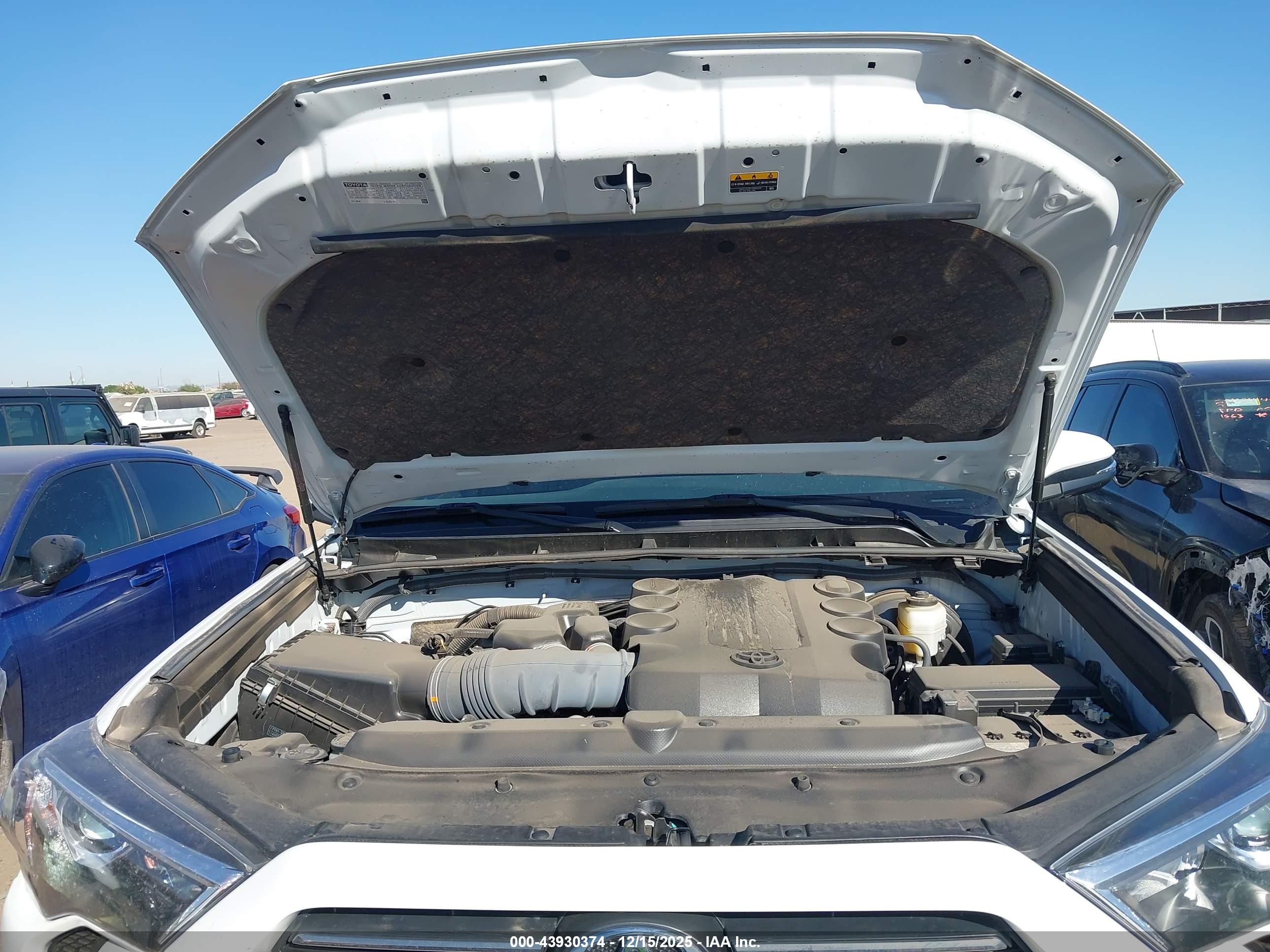 TOYOTA 4RUNNER image 10