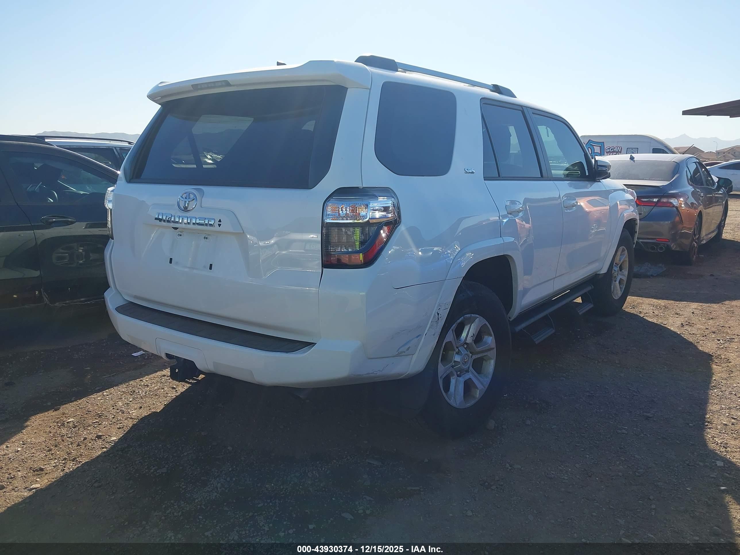 TOYOTA 4RUNNER image 4
