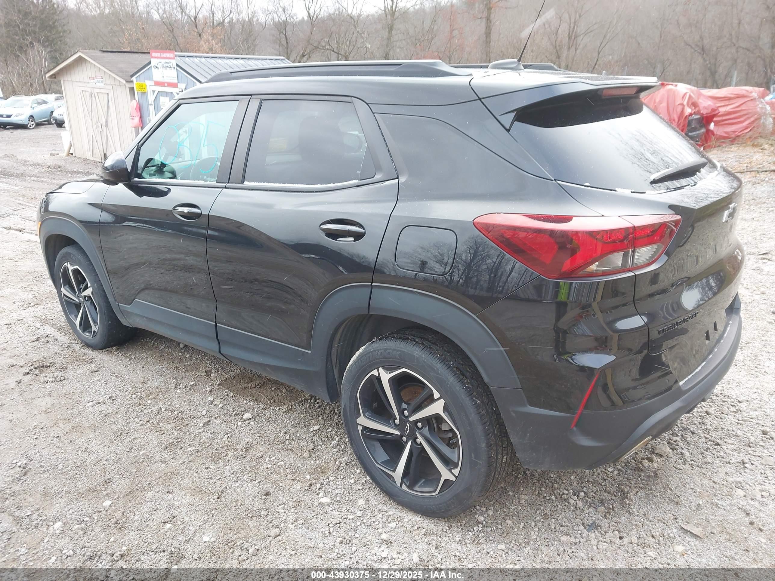 CHEVROLET TRAILBLAZER image 3