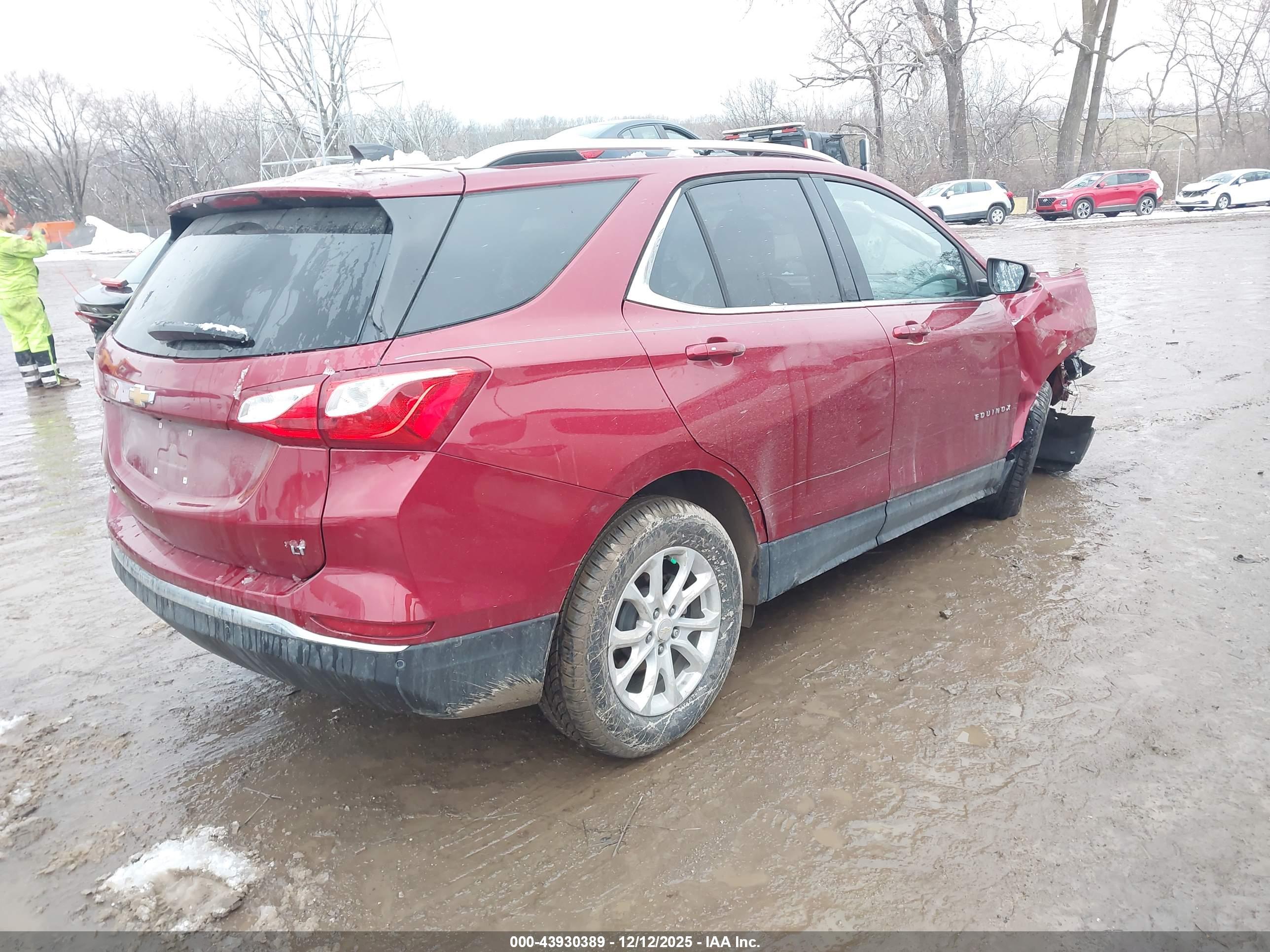 CHEVROLET EQUINOX image 4
