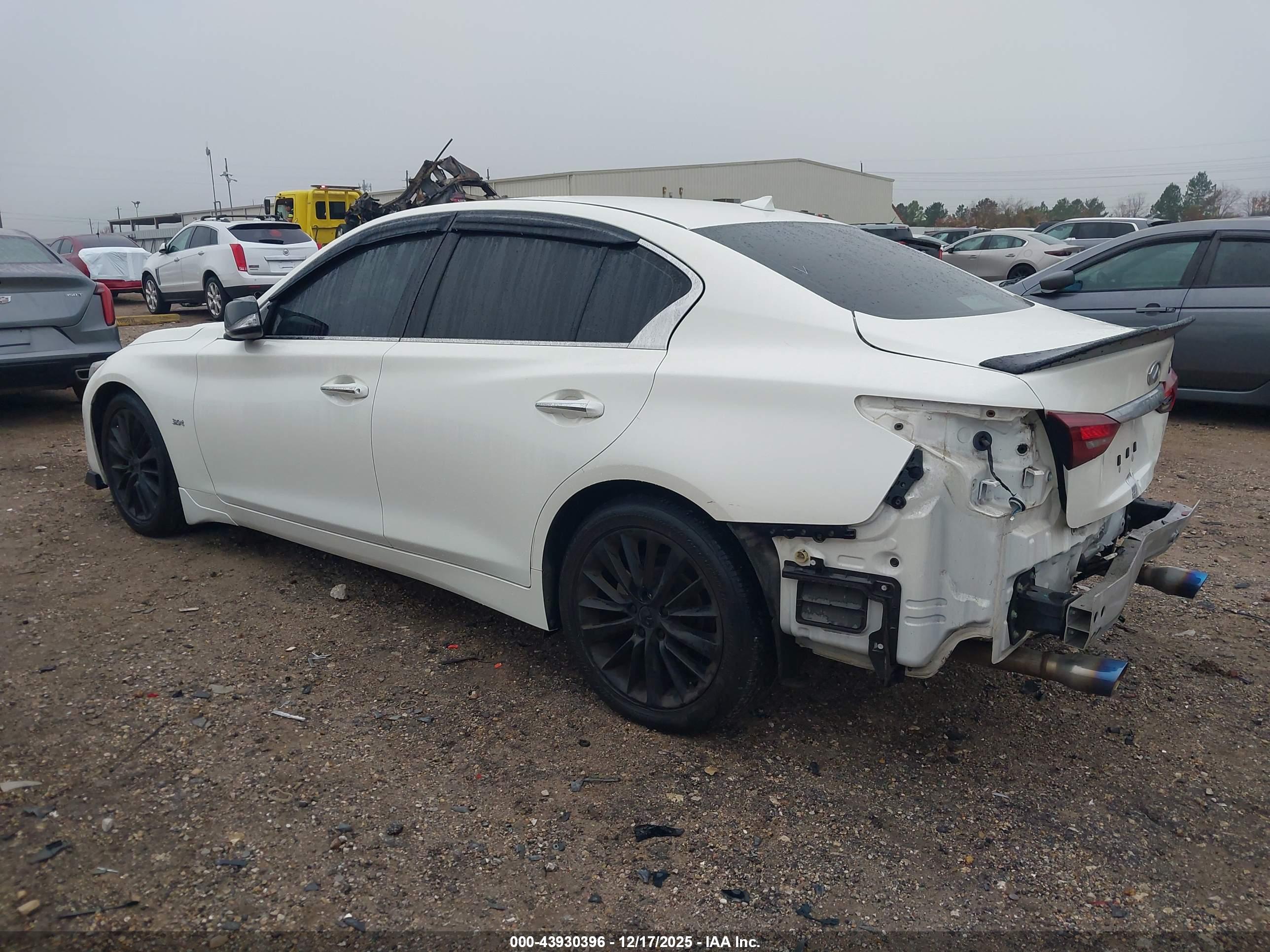 INFINITI Q50 image 3