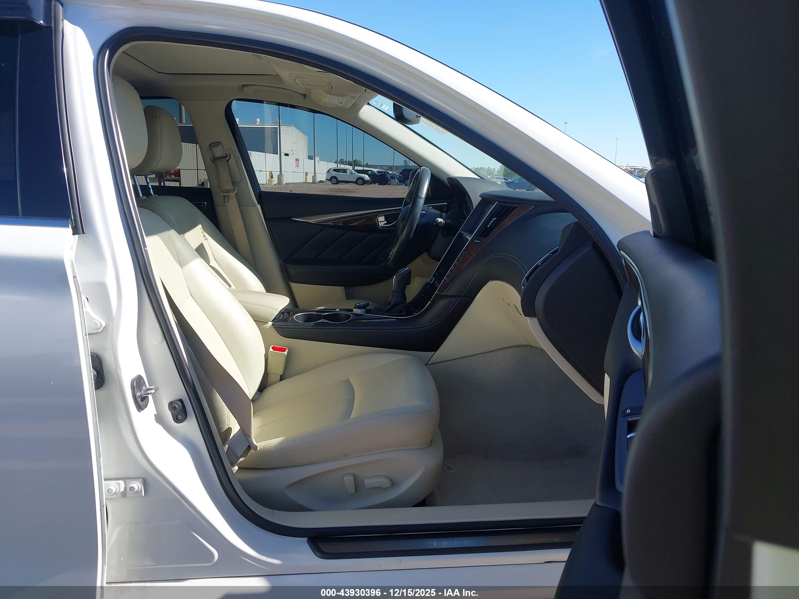 INFINITI Q50 image 5