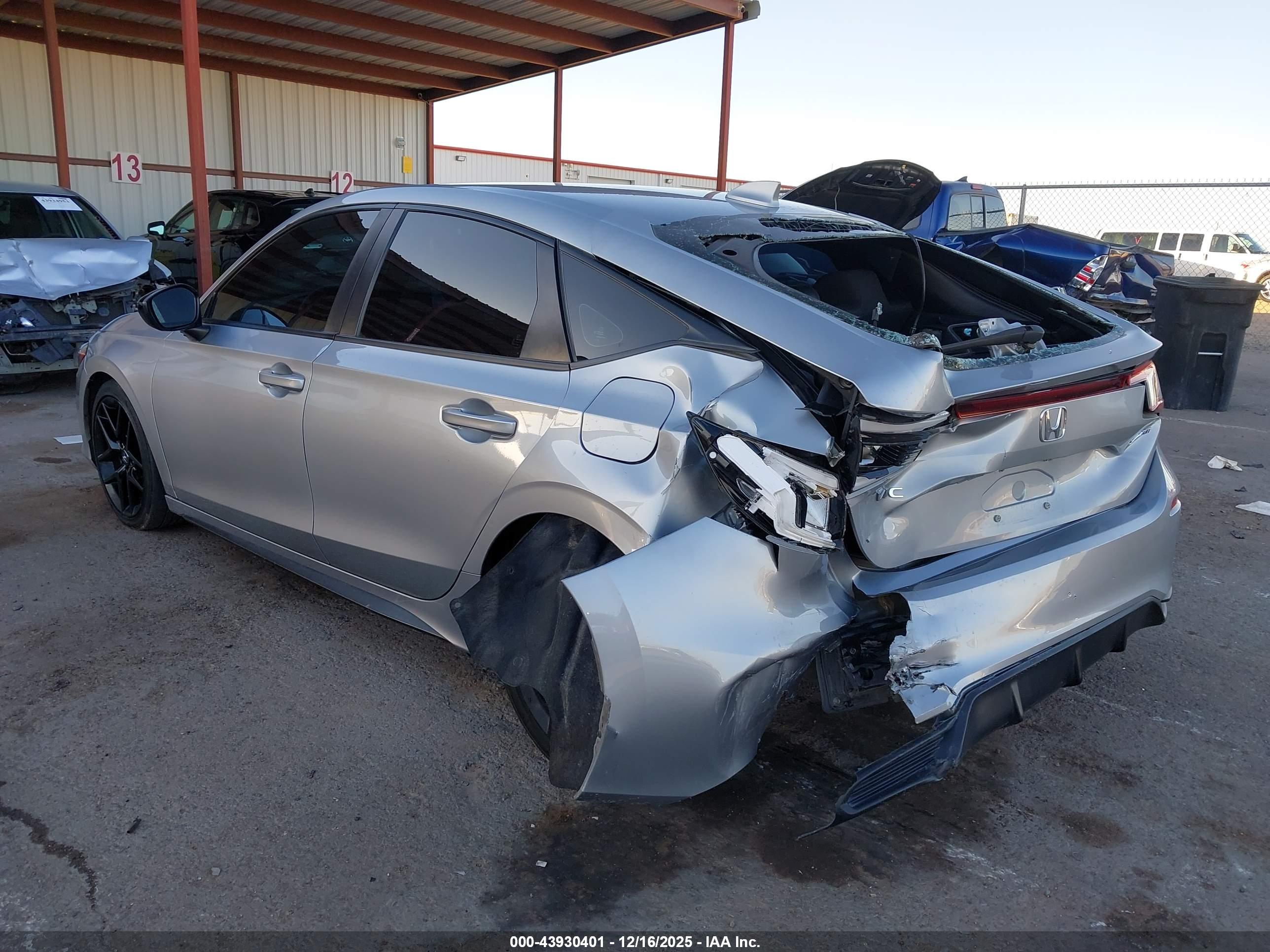 HONDA CIVIC image 3