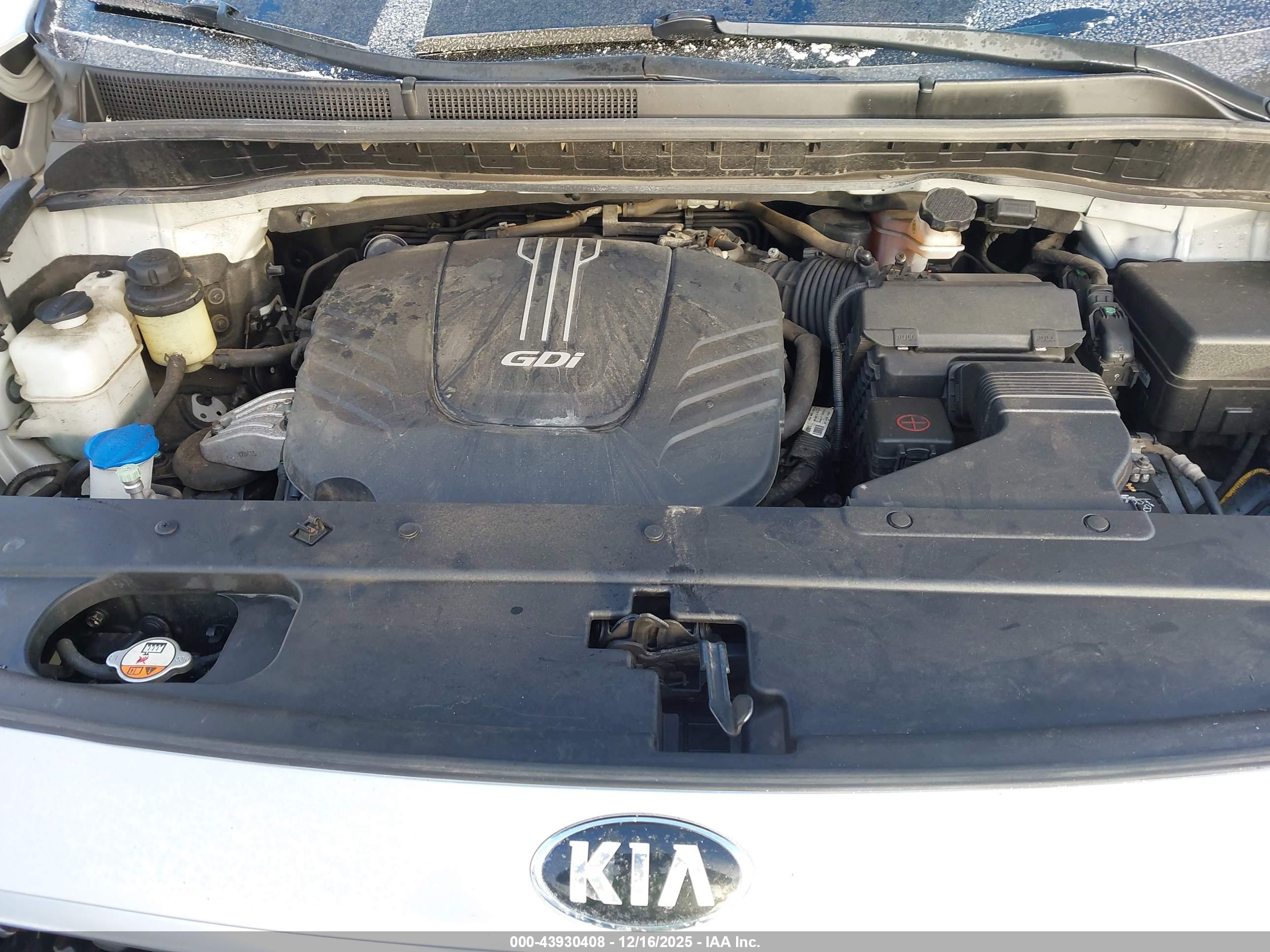 KIA SEDONA image 10
