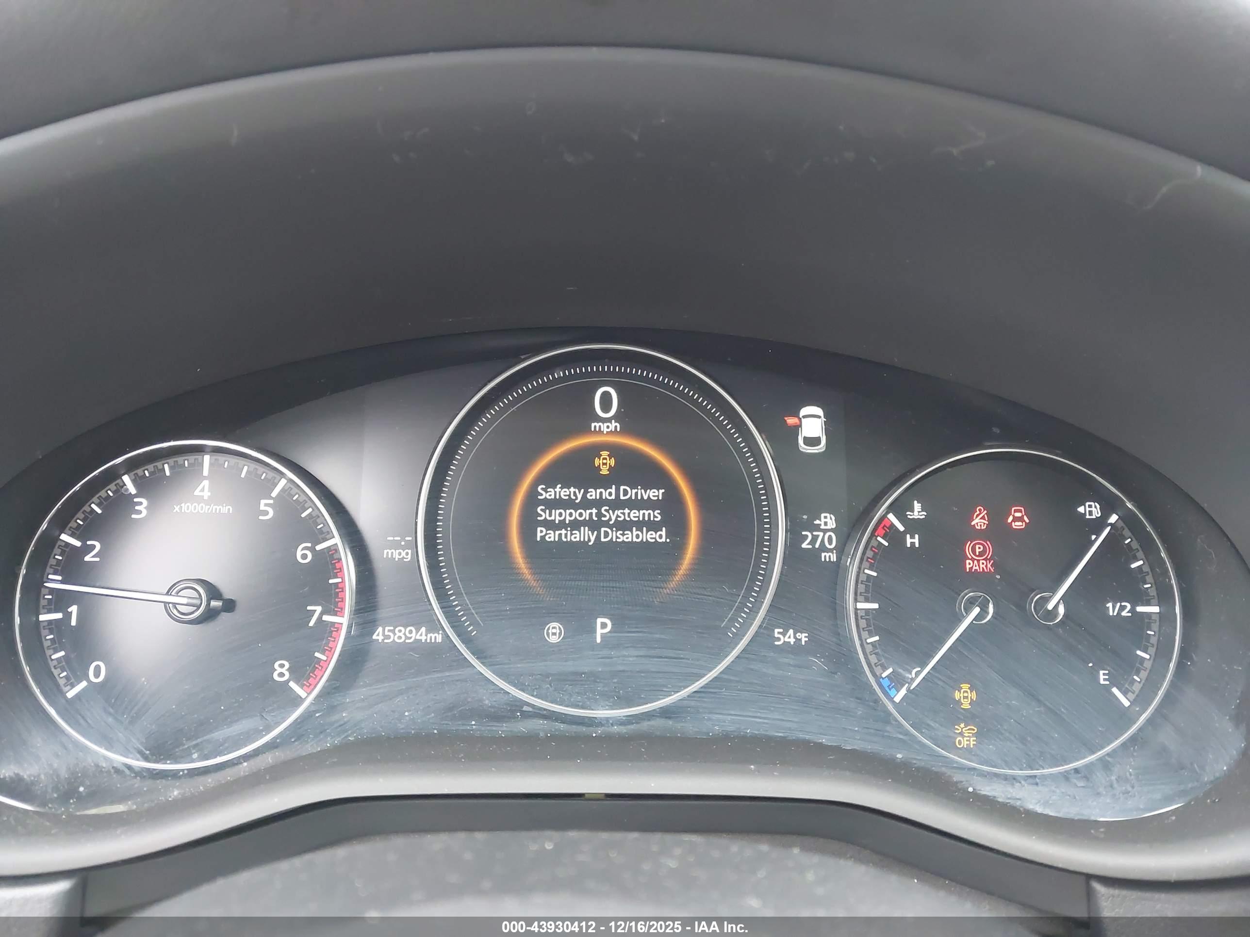 MAZDA CX-30 image 7