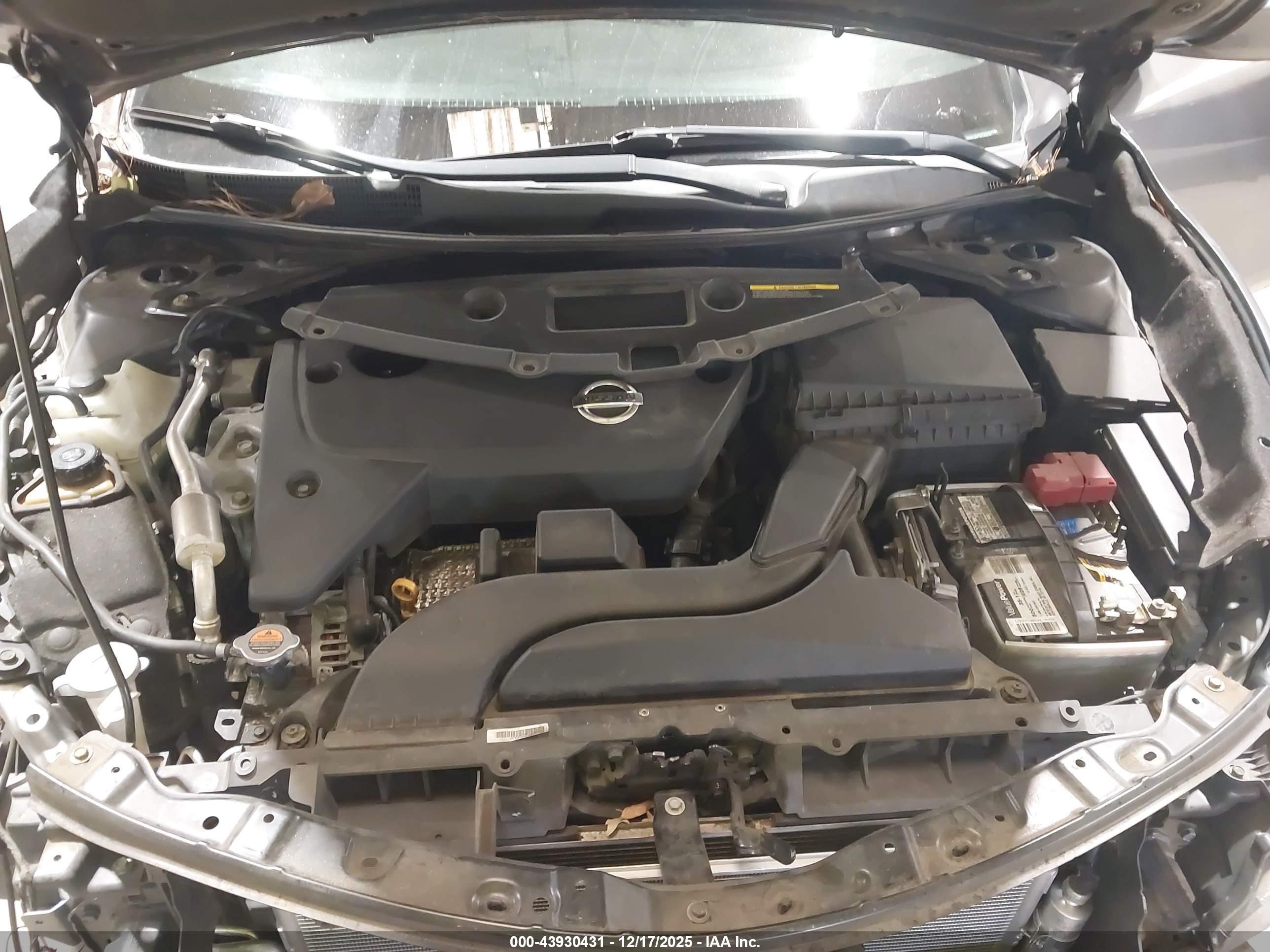 NISSAN ALTIMA image 10