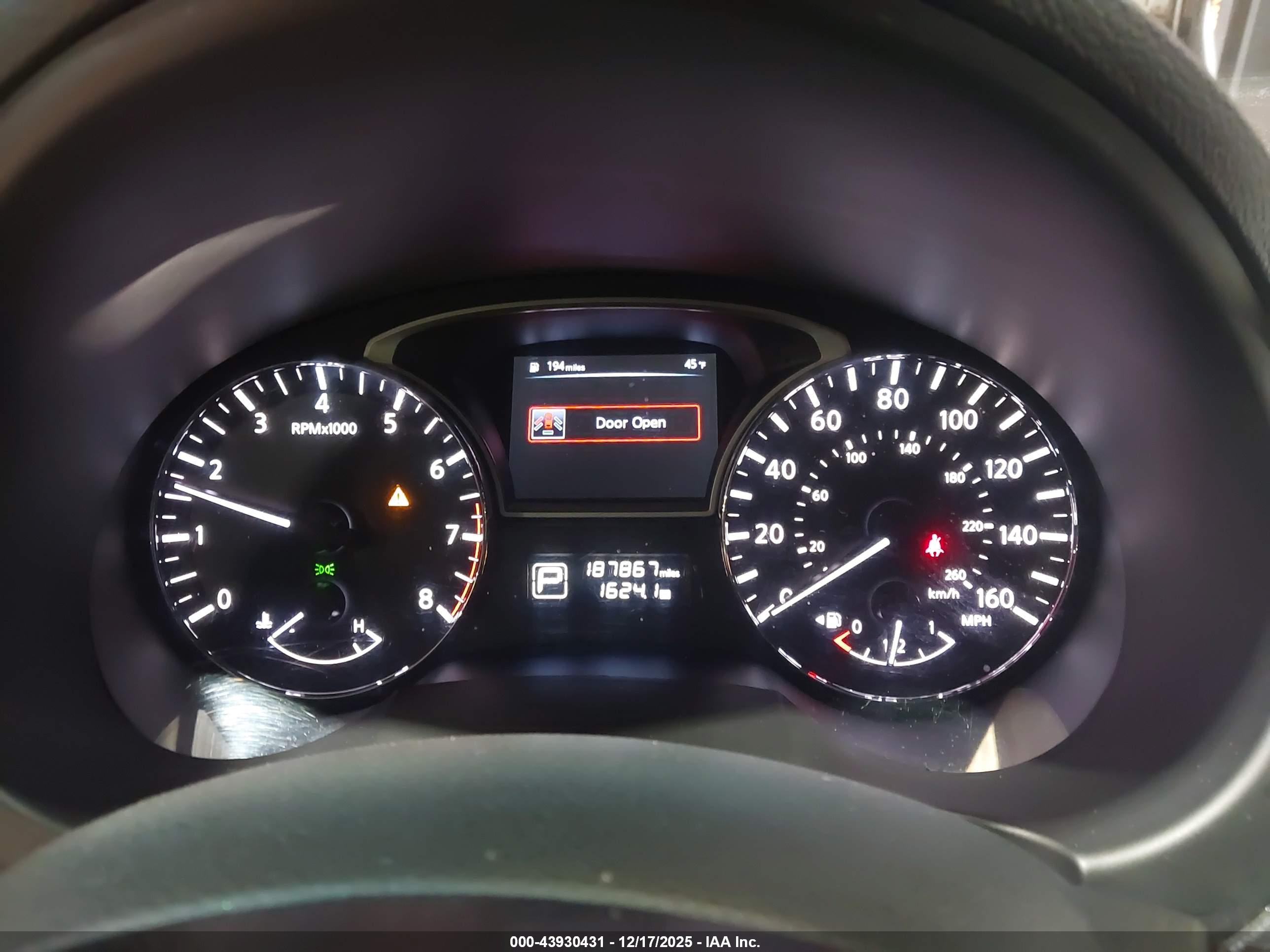 NISSAN ALTIMA image 7