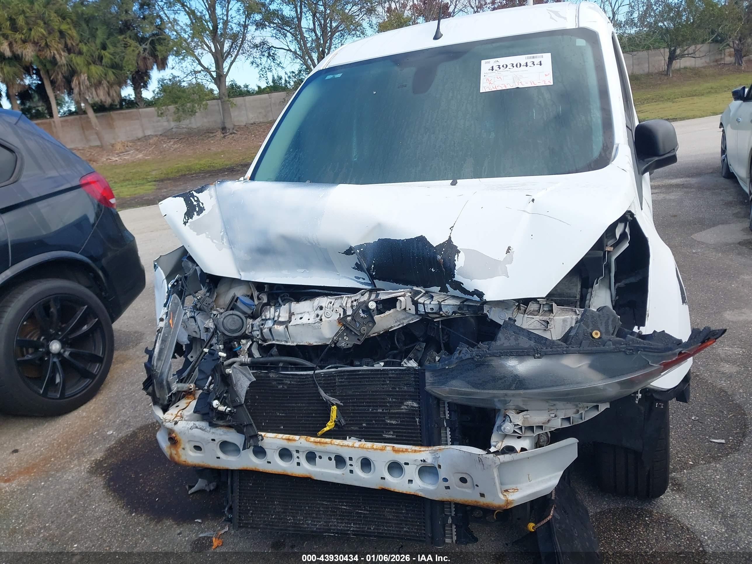 FORD TRANSIT image 6