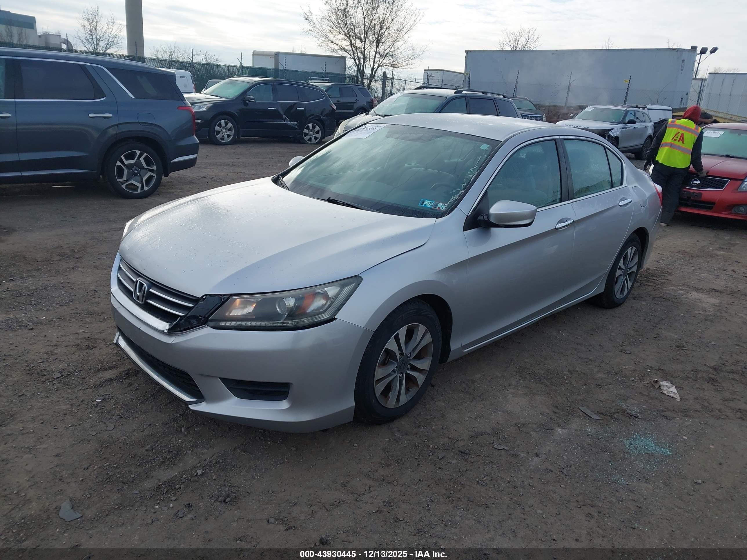 HONDA ACCORD image 2