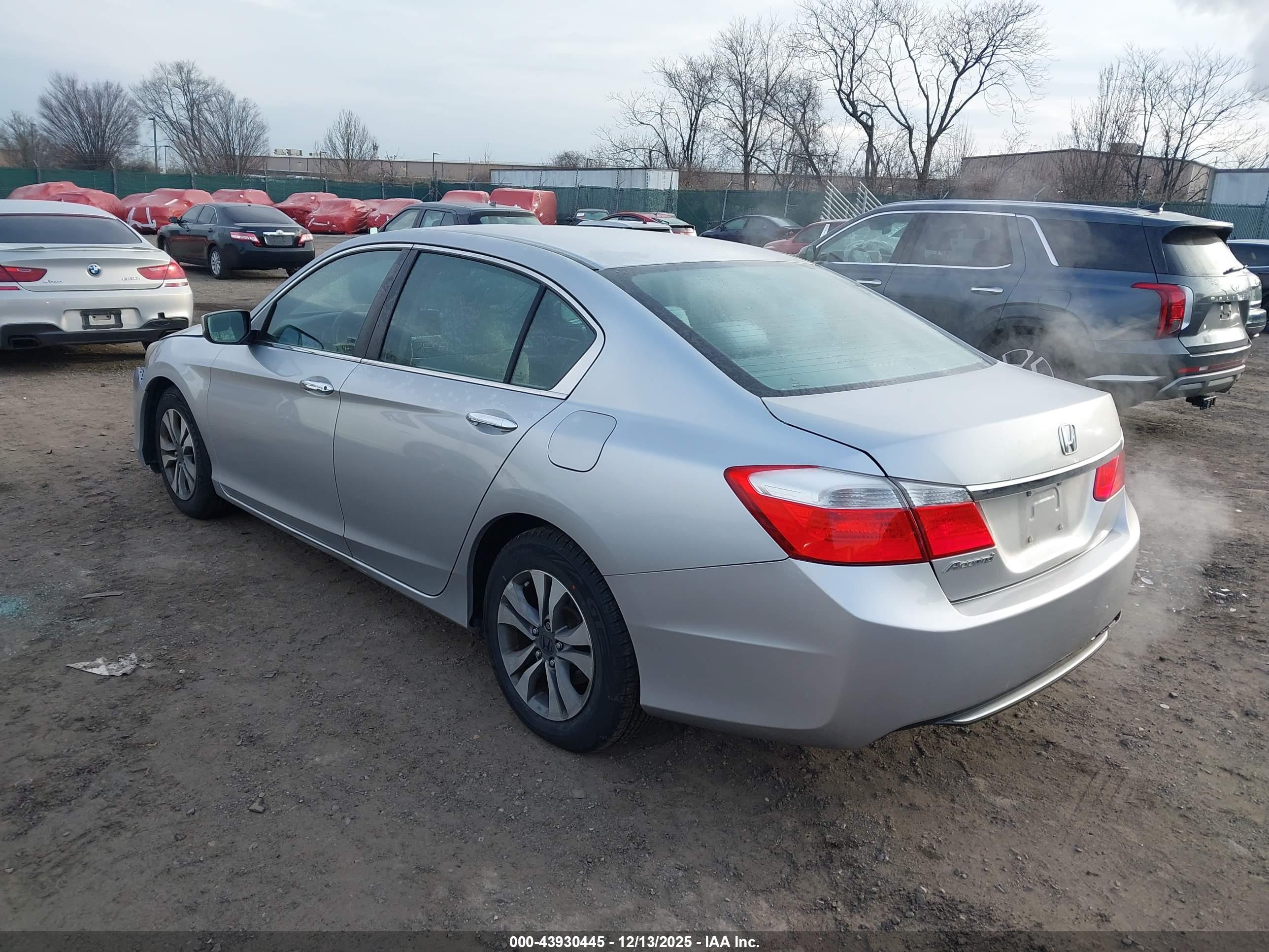 HONDA ACCORD image 3