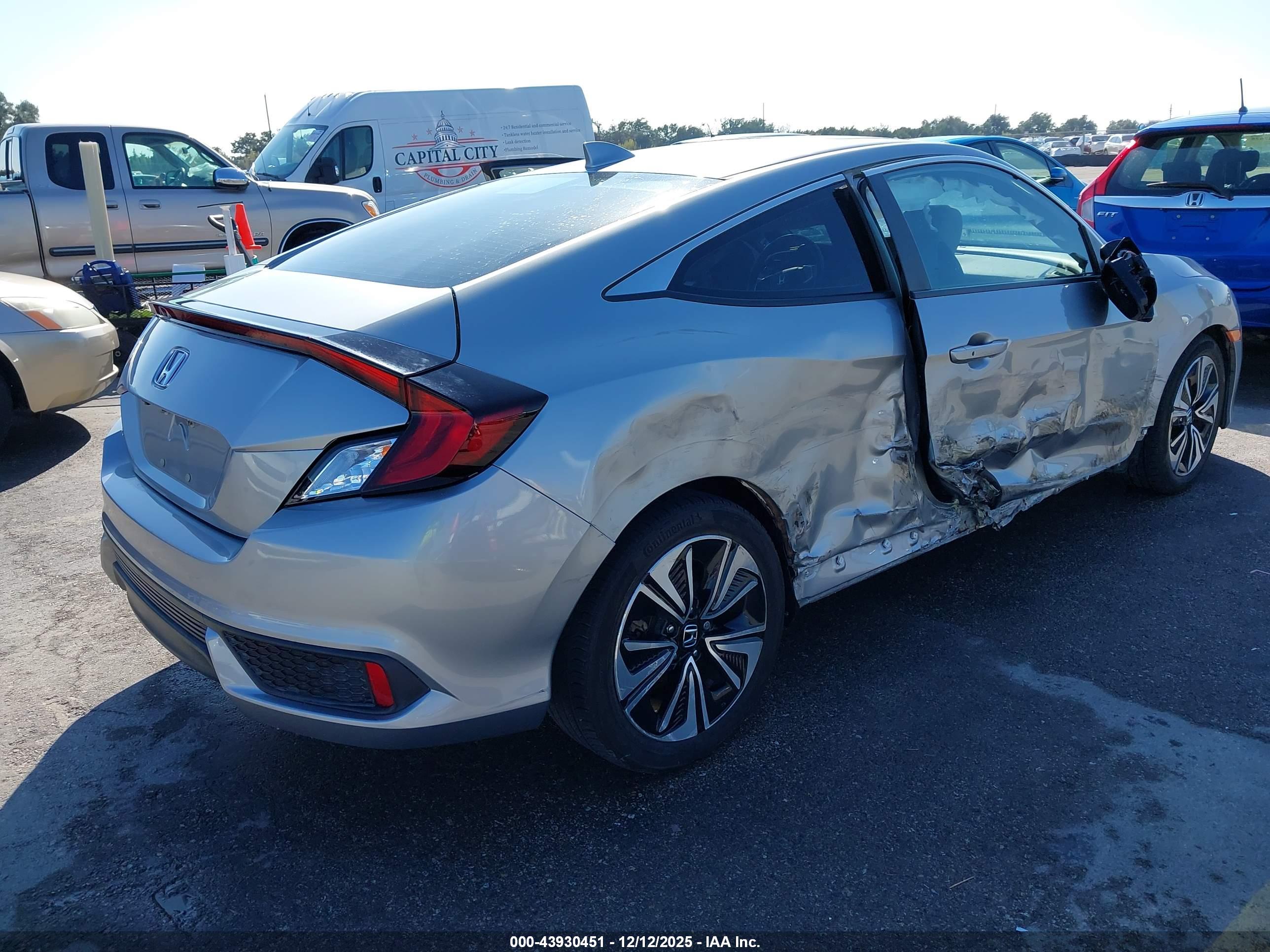 HONDA CIVIC image 4