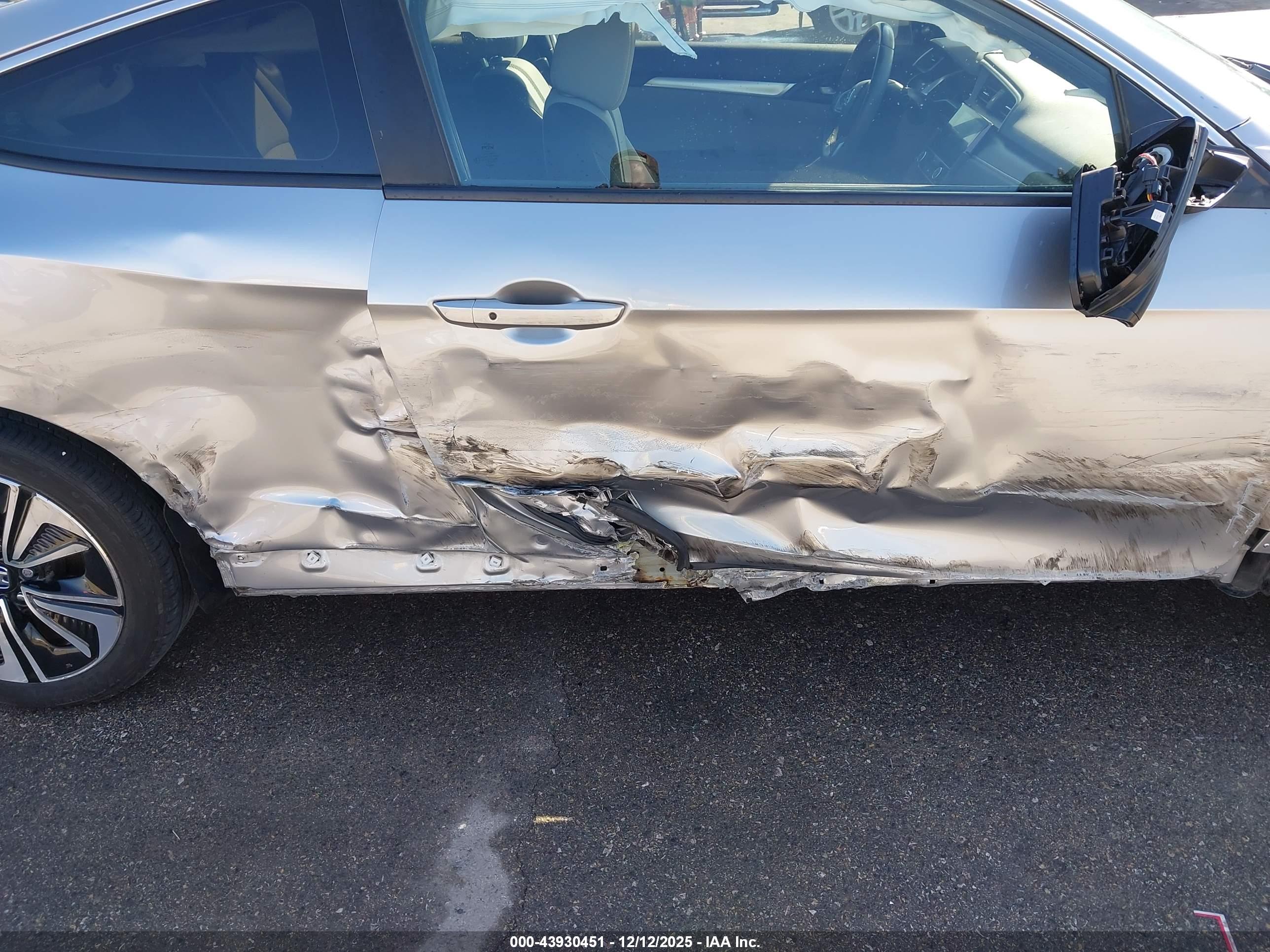 HONDA CIVIC image 6