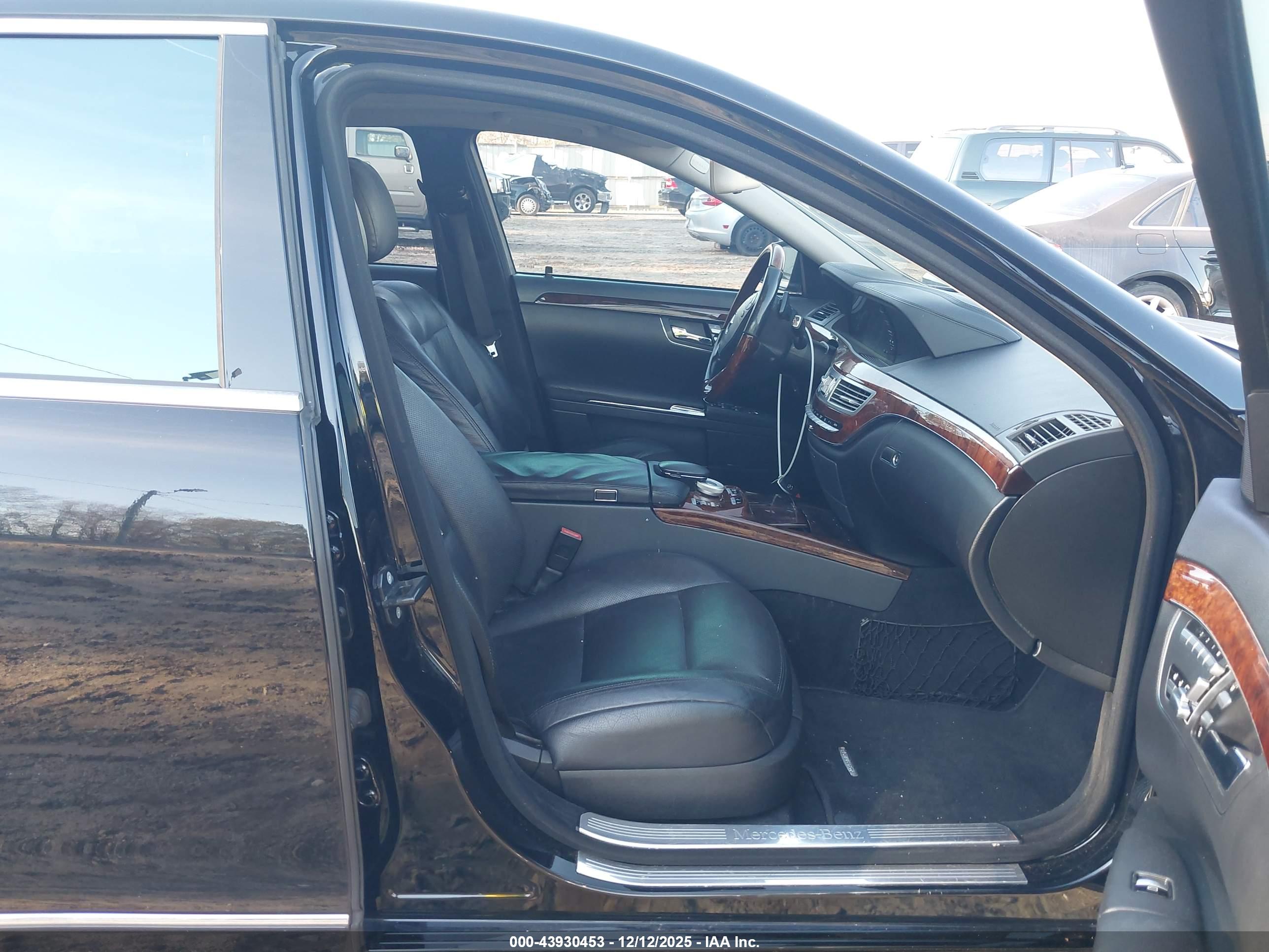MERCEDES-BENZ S image 5