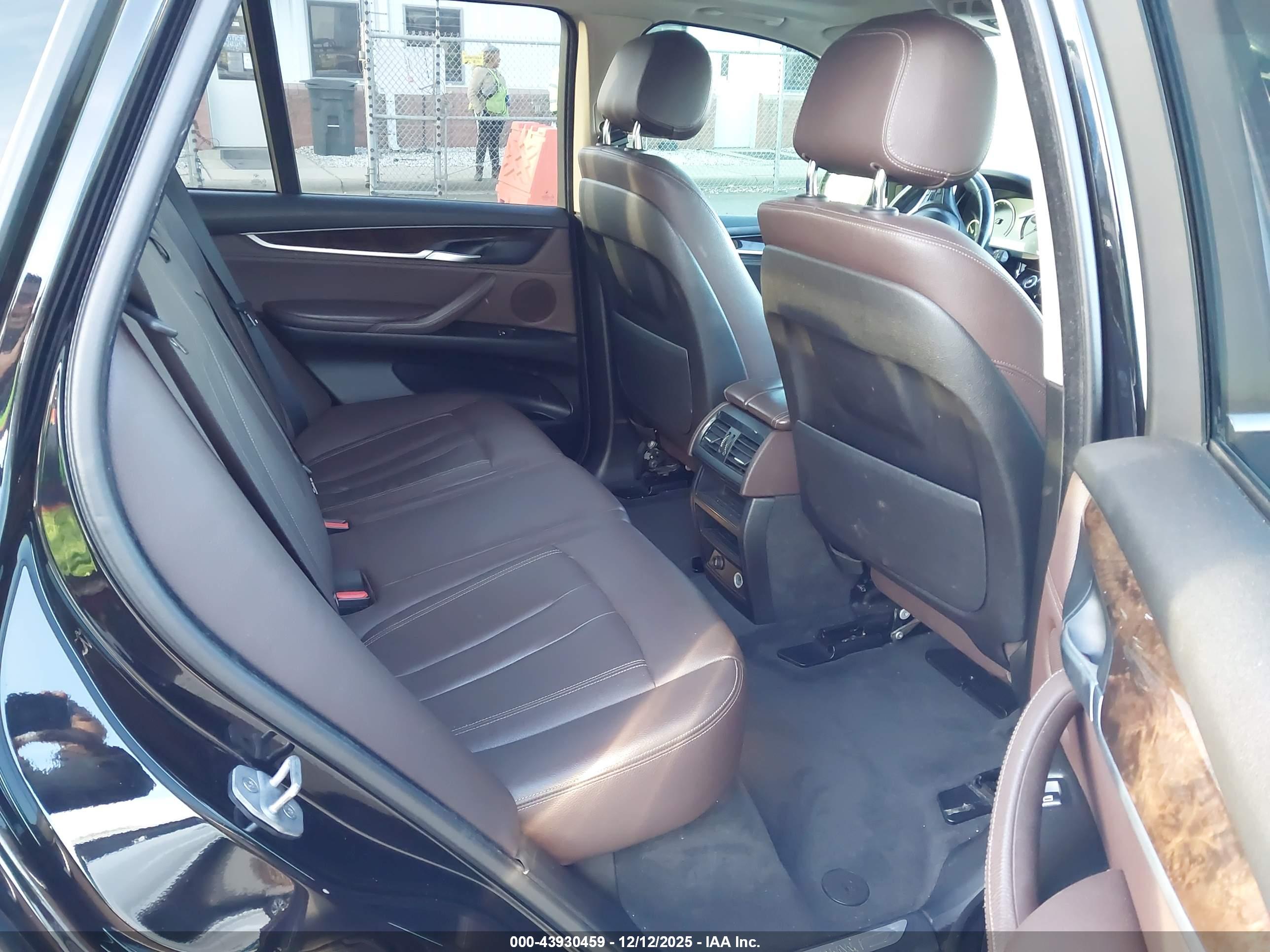 BMW X5 image 8