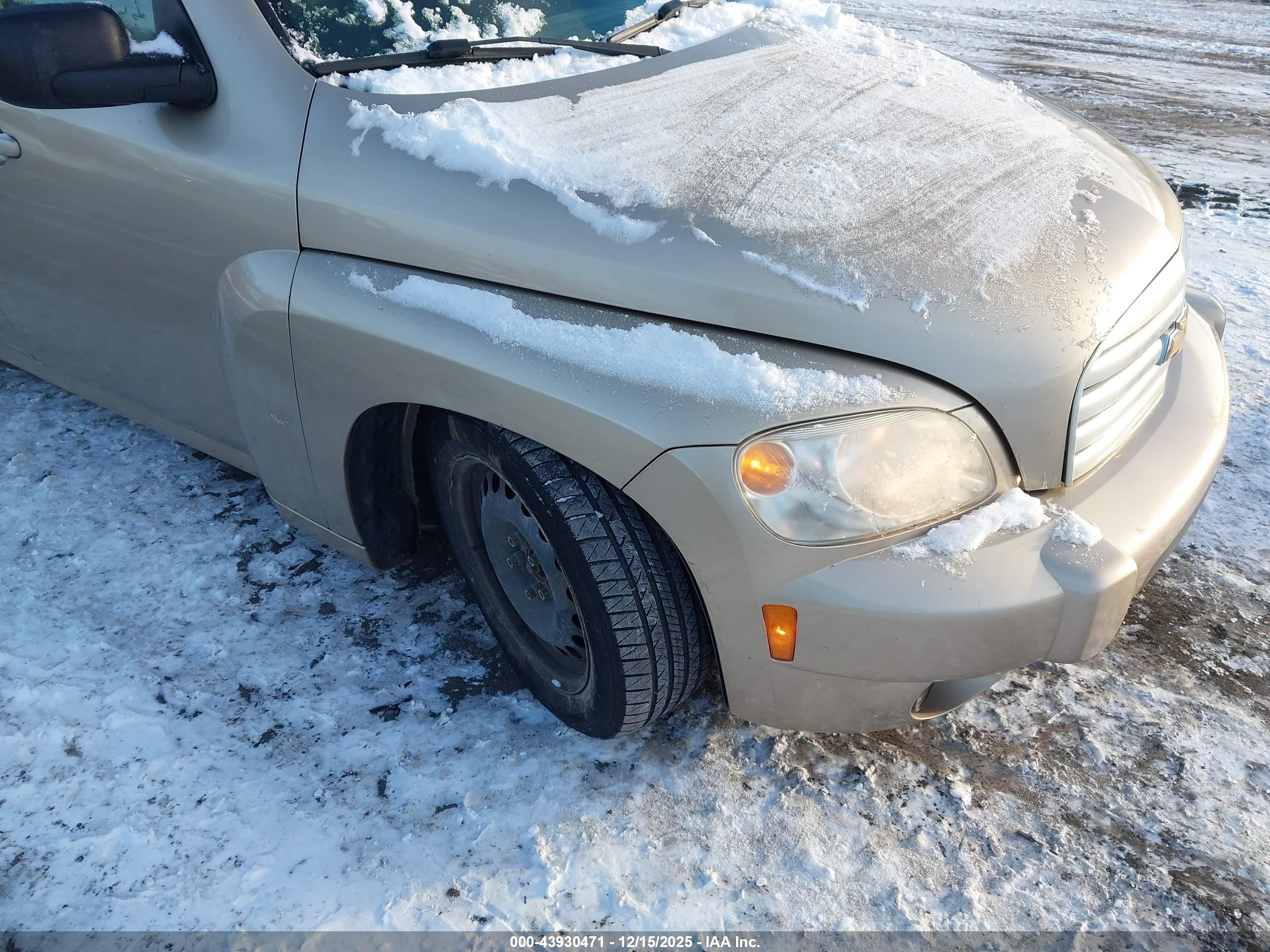 CHEVROLET HHR image 6