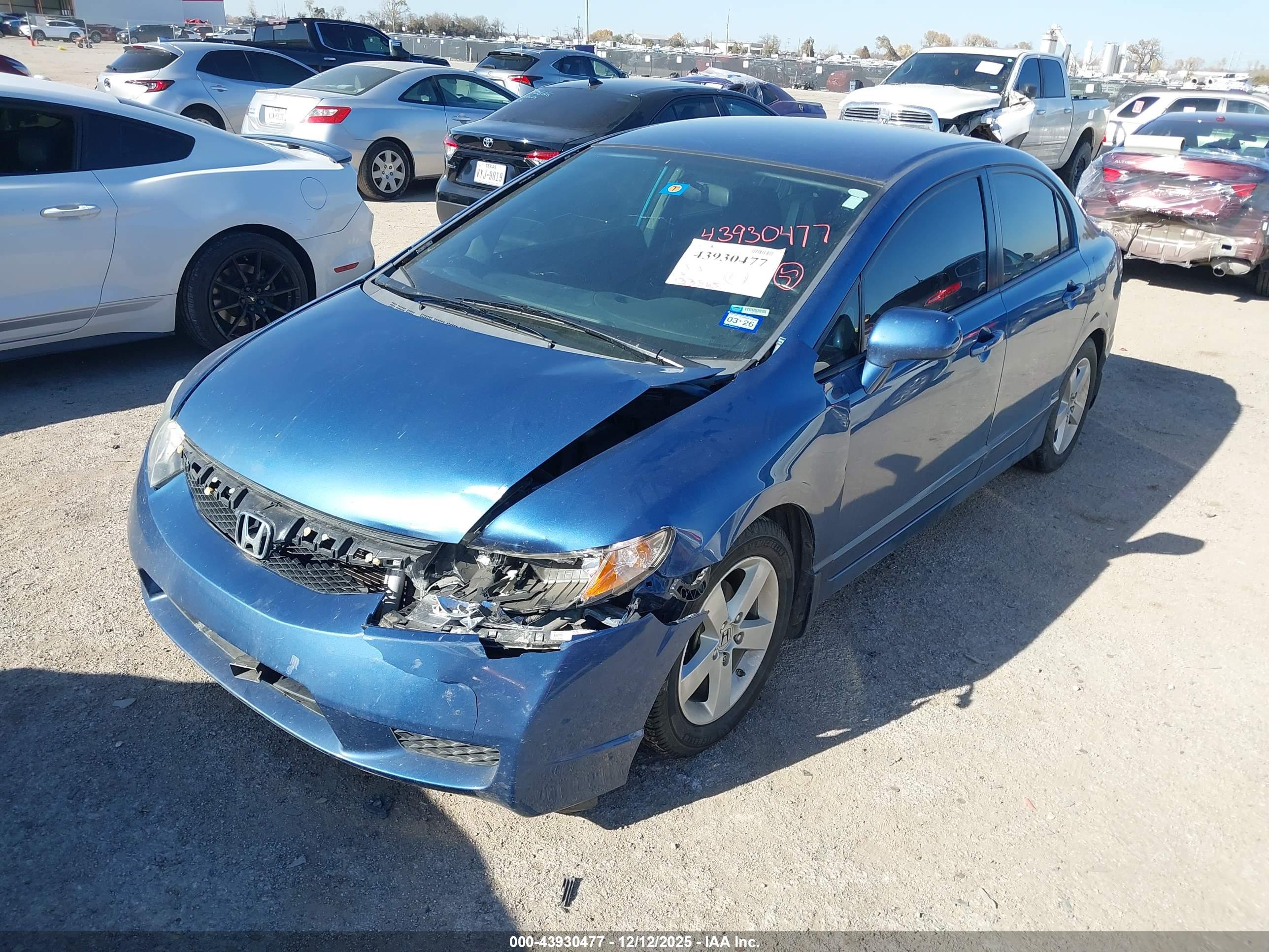 HONDA CIVIC image 2