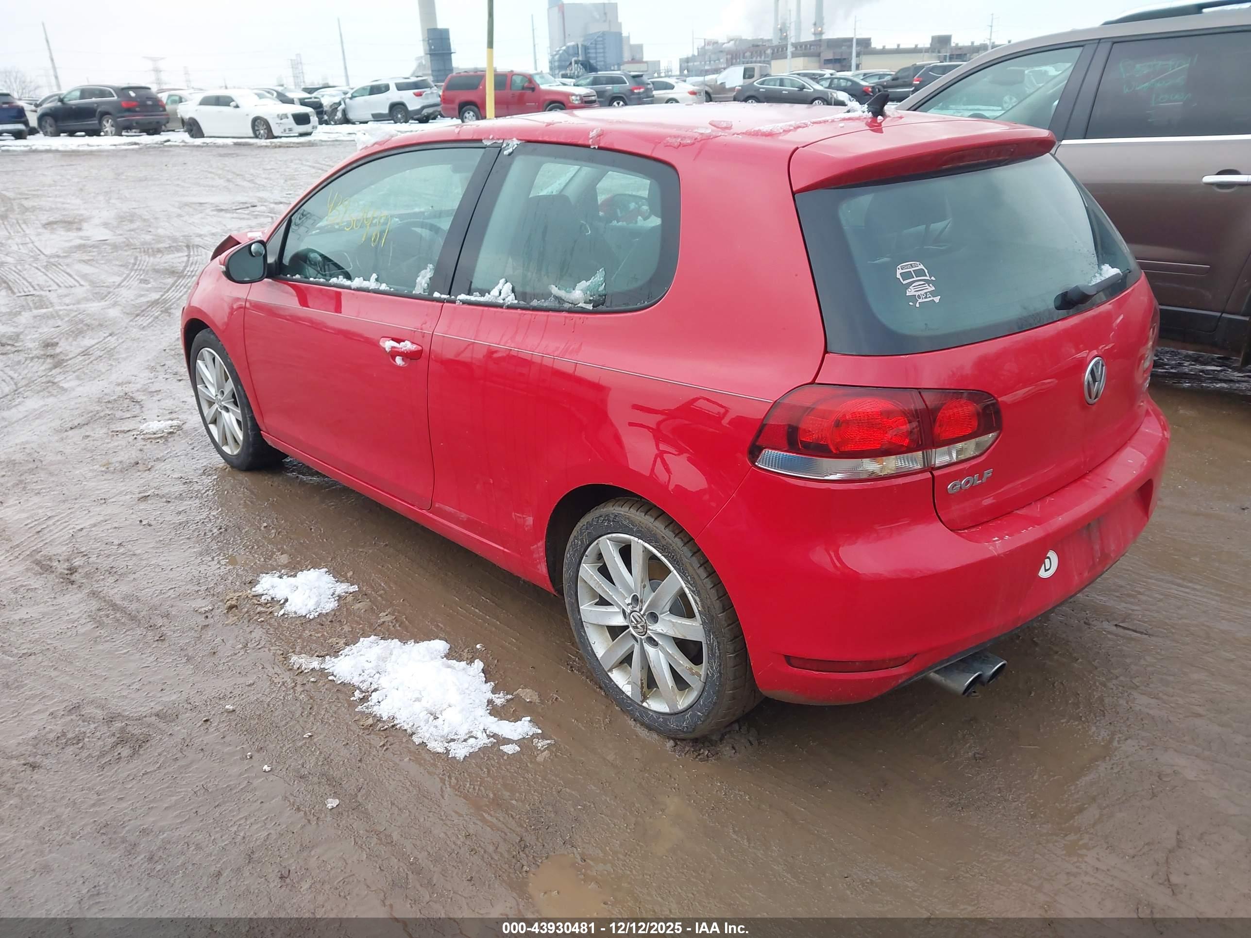 VOLKSWAGEN GOLF image 3