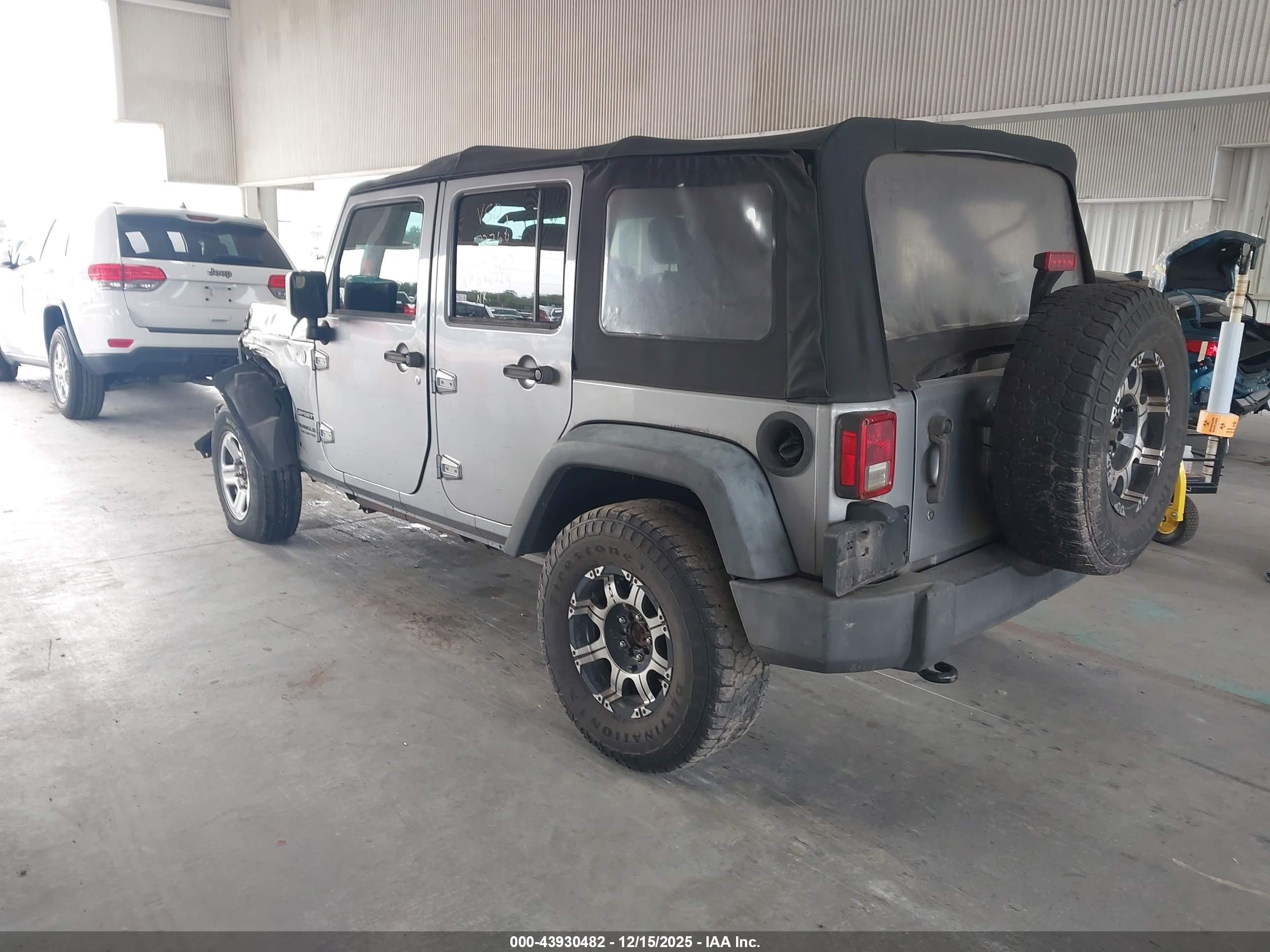 JEEP WRANGLER image 3
