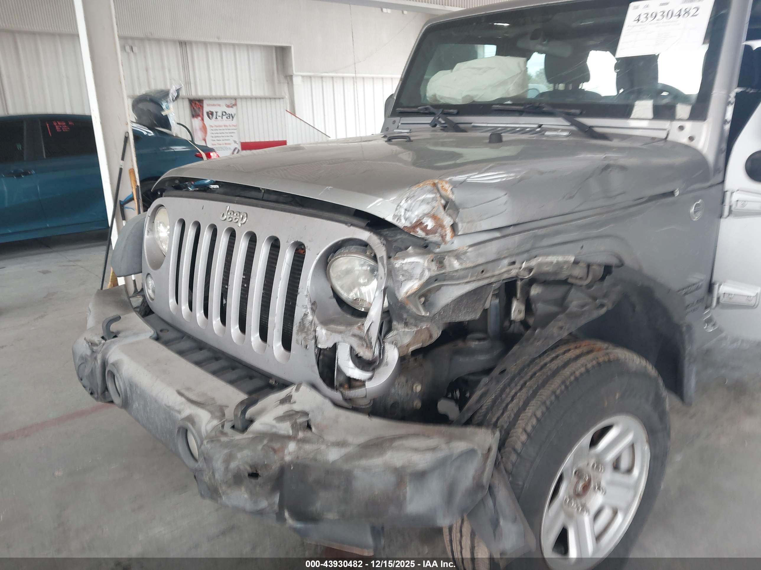JEEP WRANGLER image 6